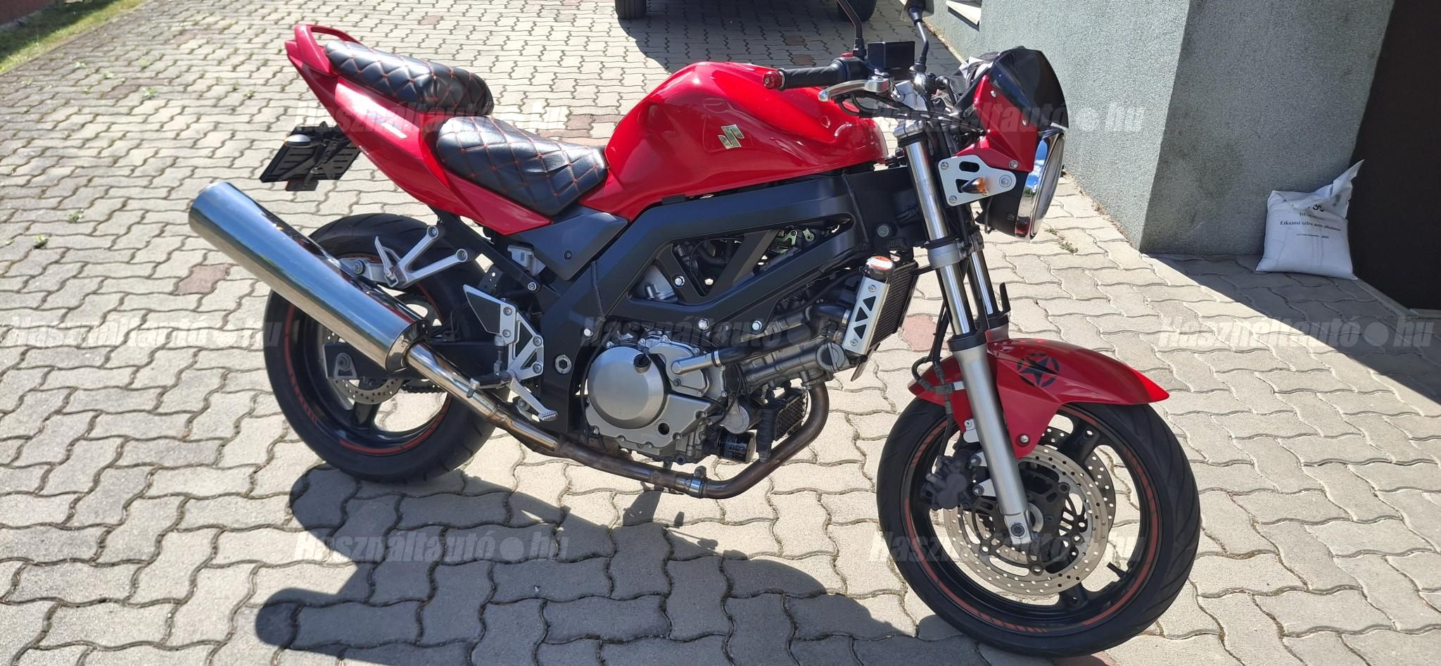 SUZUKI SV 650 N 2005 - 1