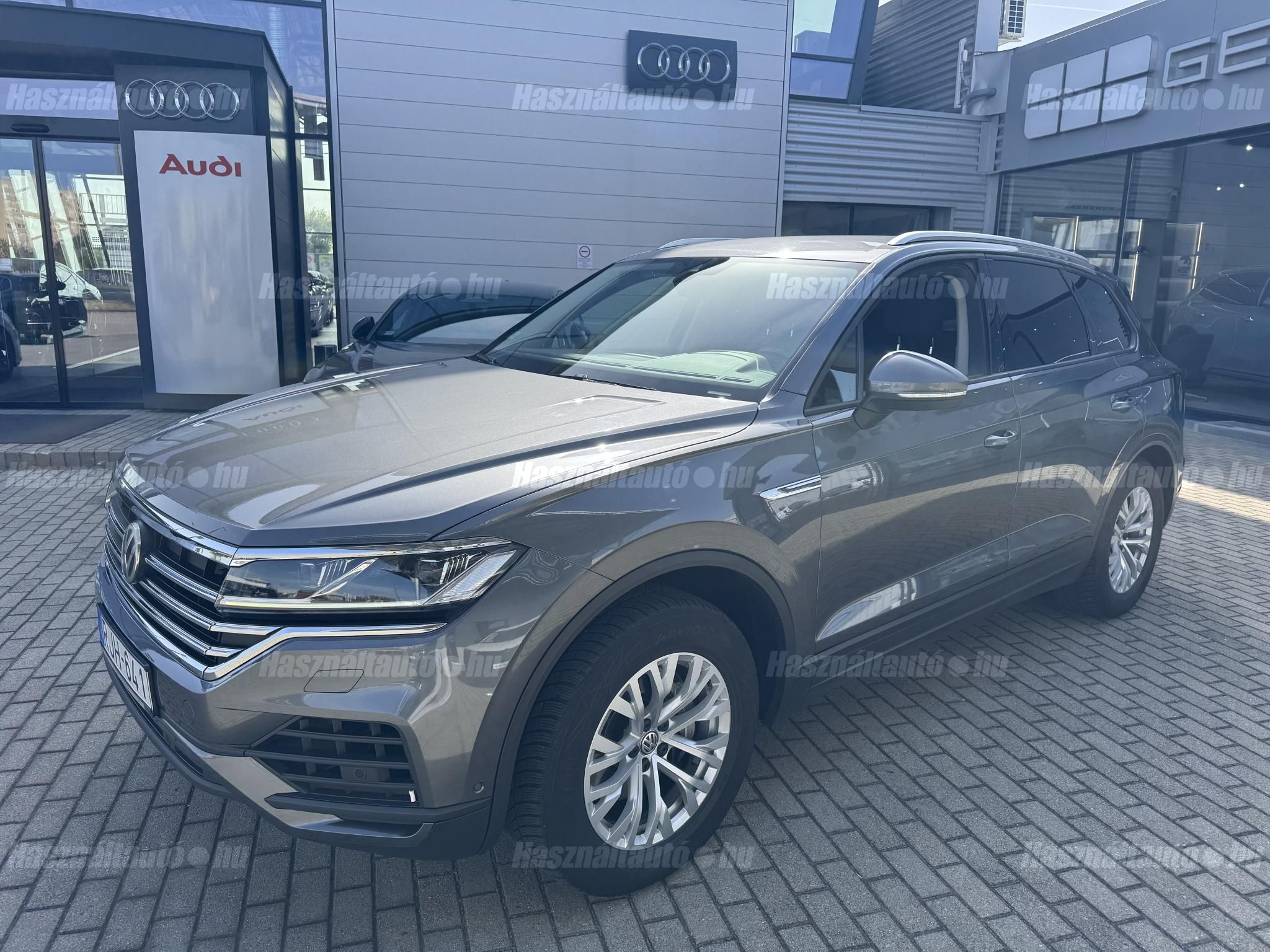 VOLKSWAGEN TOUAREG 2019/5 - 1