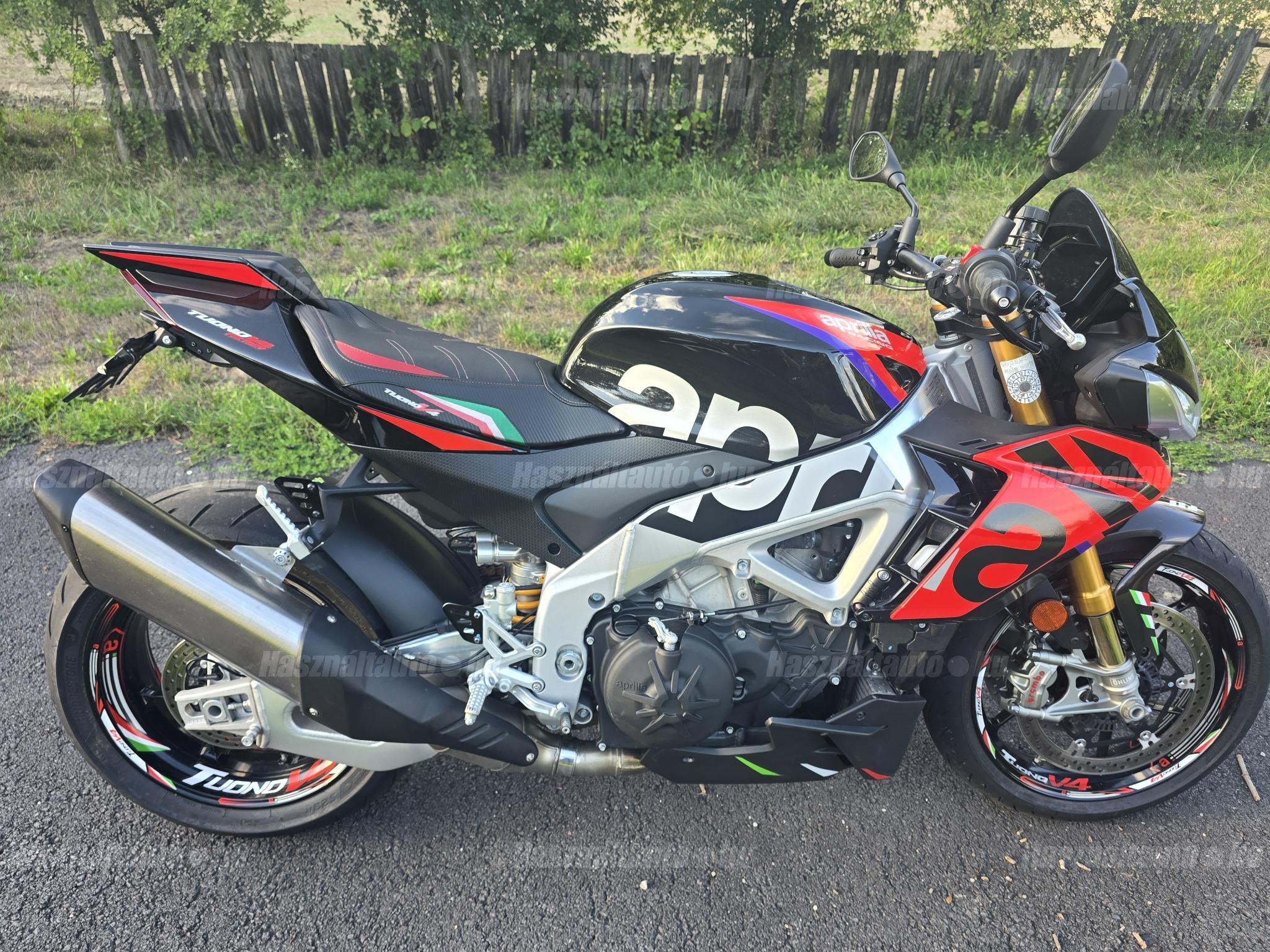 APRILIA TUONO V4 2024/7 - 1
