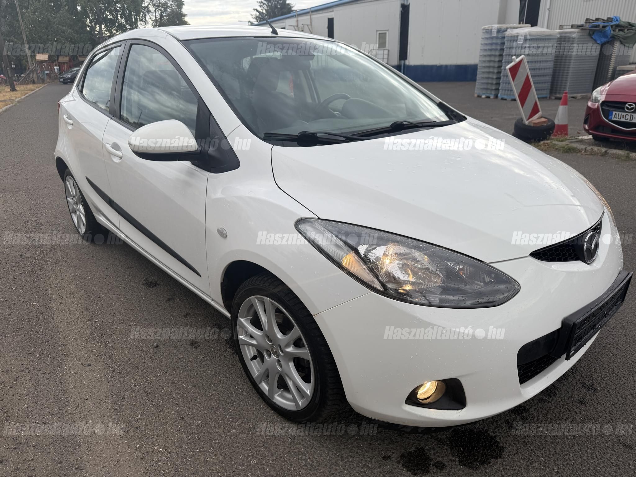 MAZDA 2 2011/1 - 1