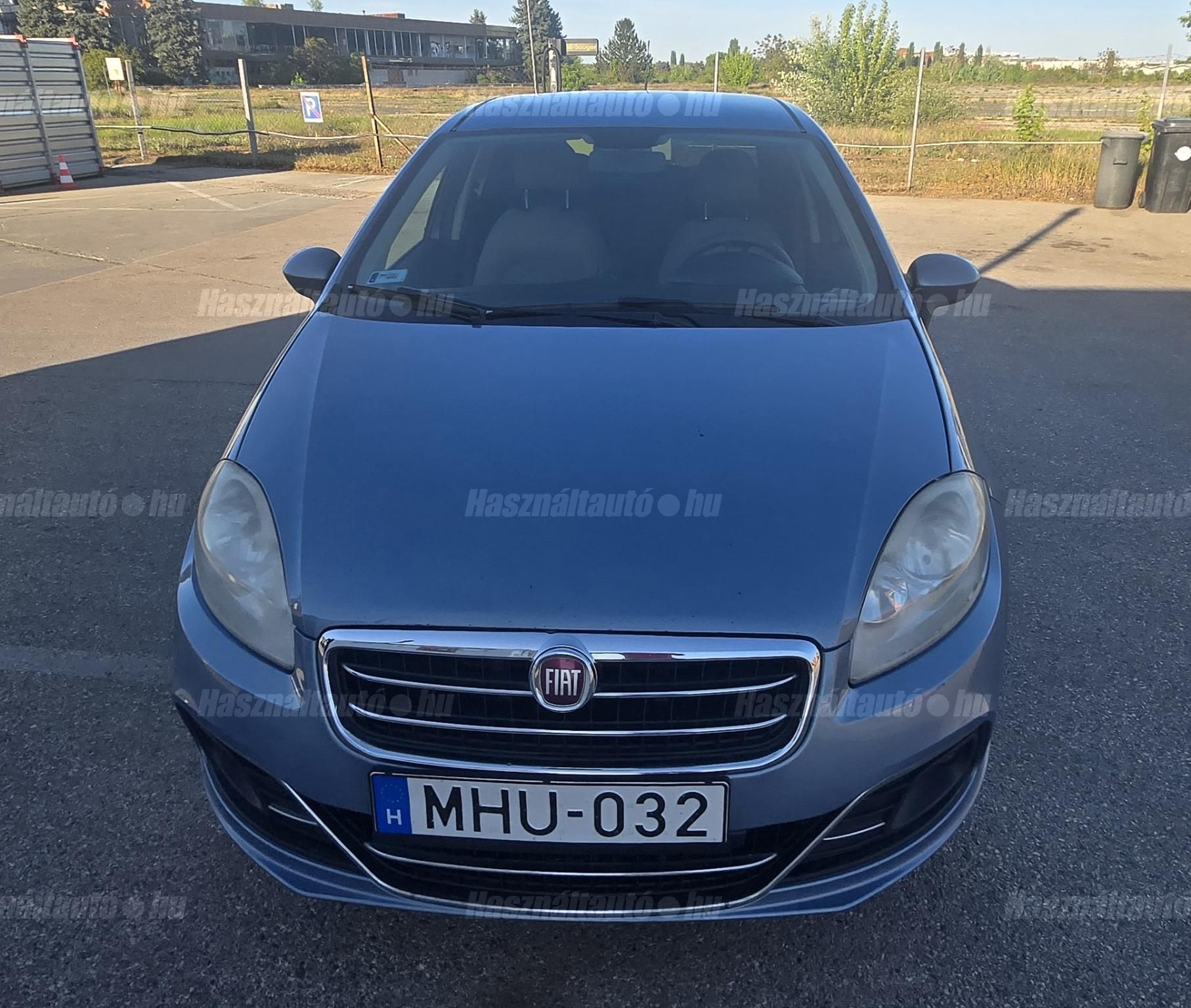 FIAT LINEA 2013/2 - 1