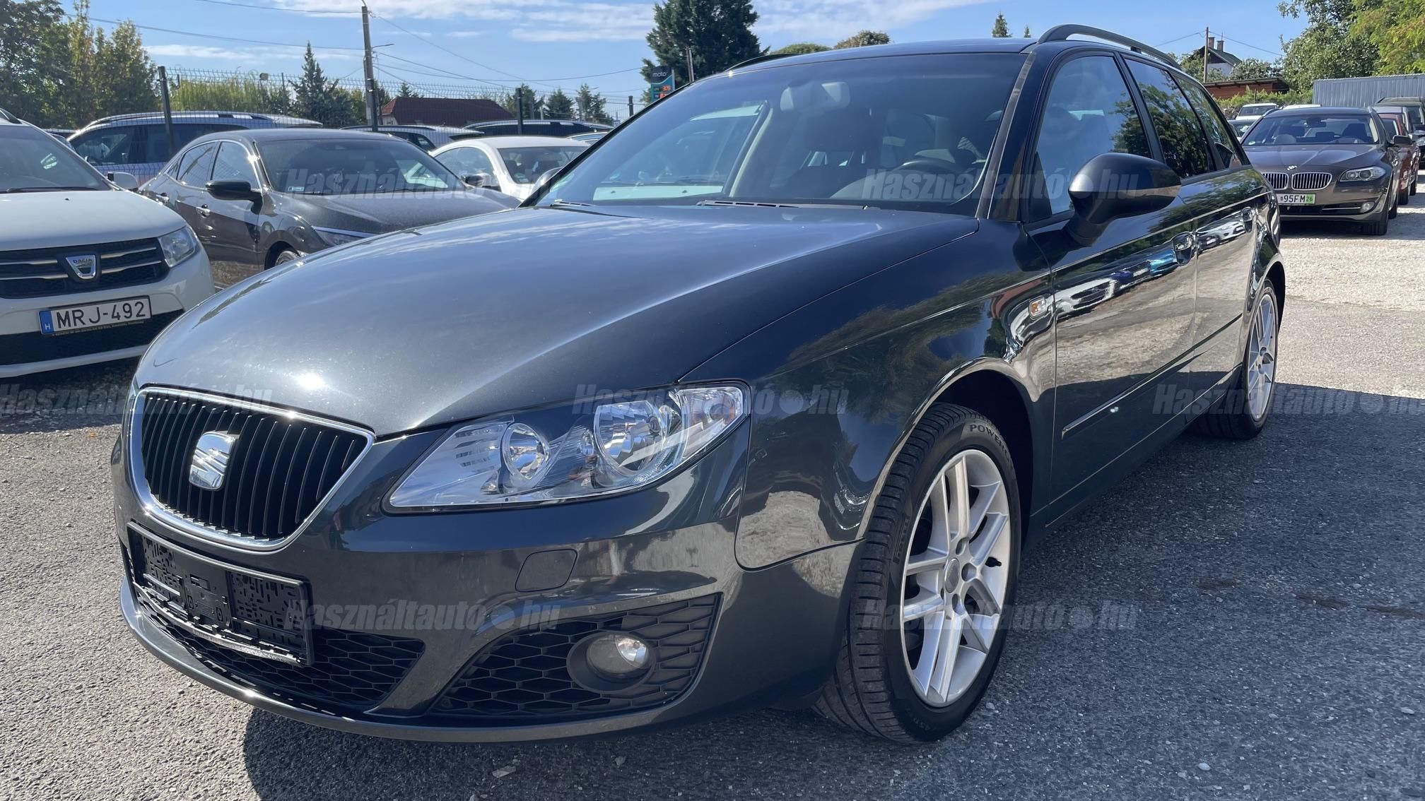 SEAT EXEO 2010/10 - 1