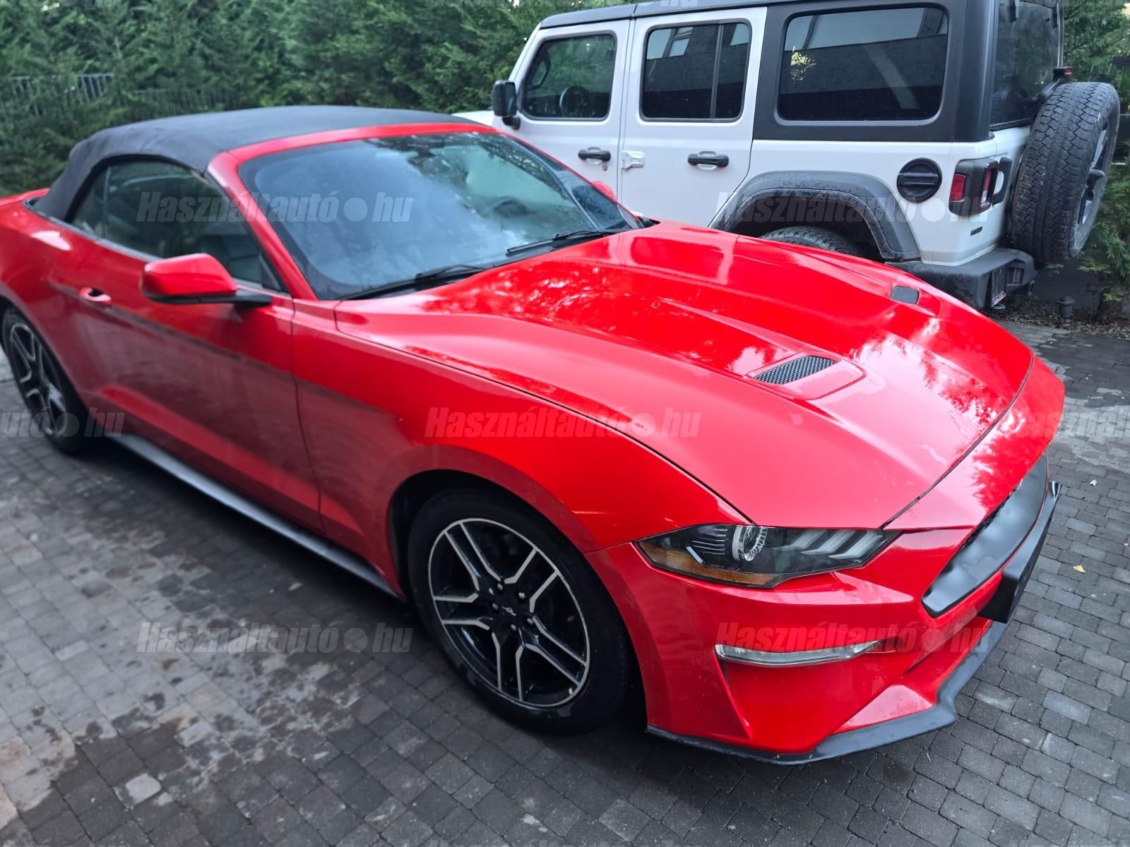 FORD MUSTANG 2018 - 1