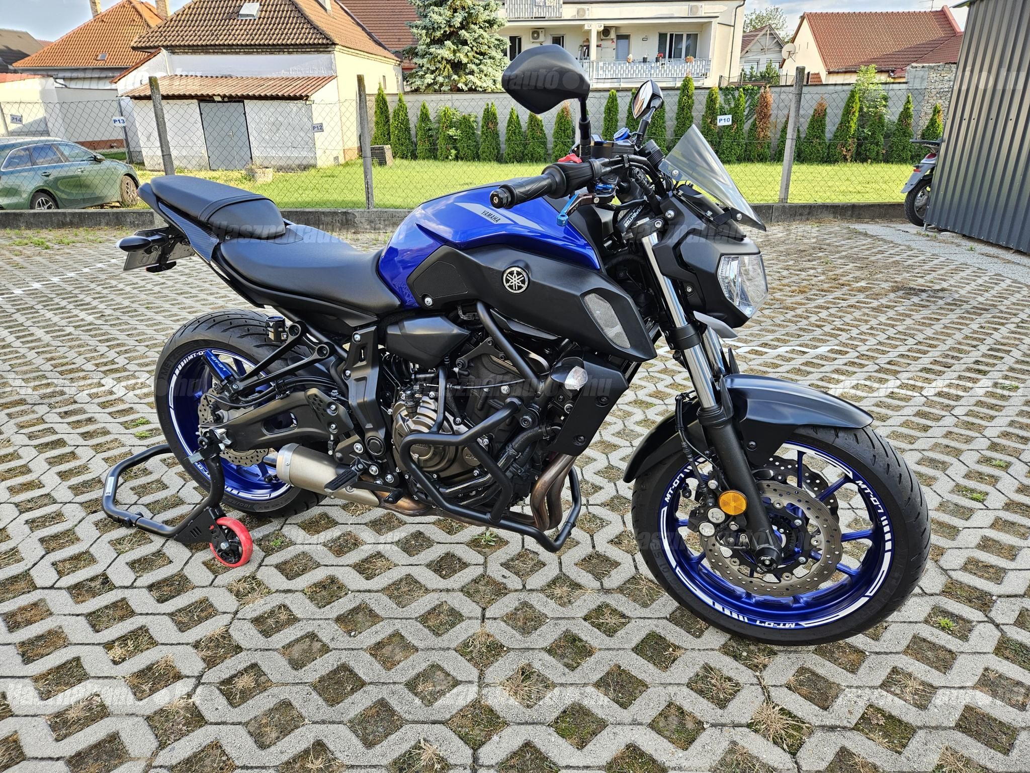 YAMAHA MT-07 2020/8 - 1