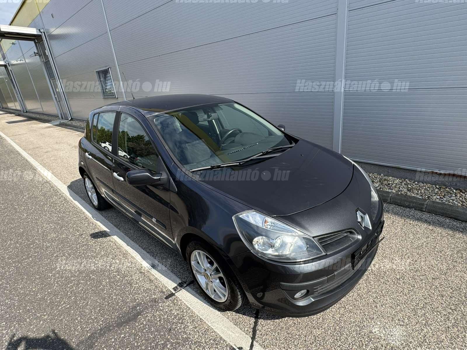 RENAULT CLIO 2007/11 - 1