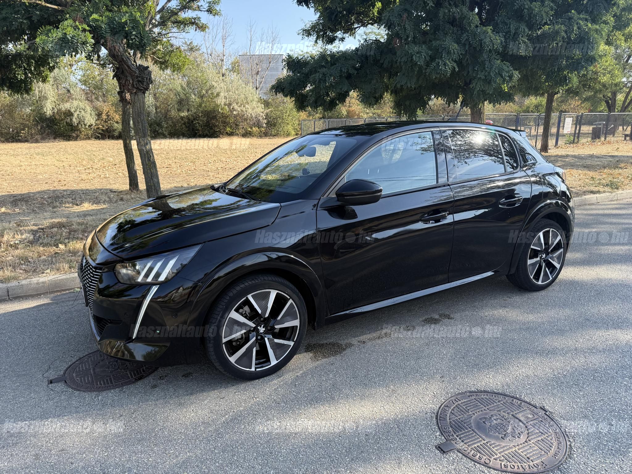 PEUGEOT 208 2022/9 - 1