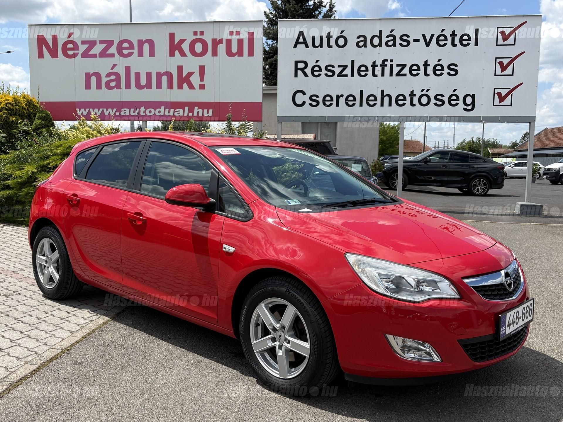 OPEL ASTRA J 2011/5 - 1
