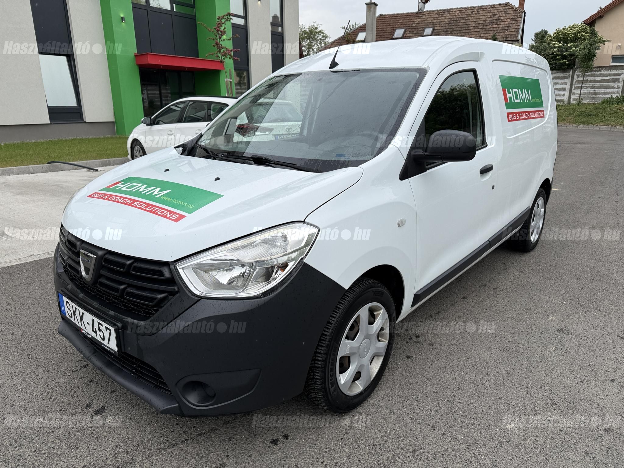 DACIA DOKKER 2020/11 - 1