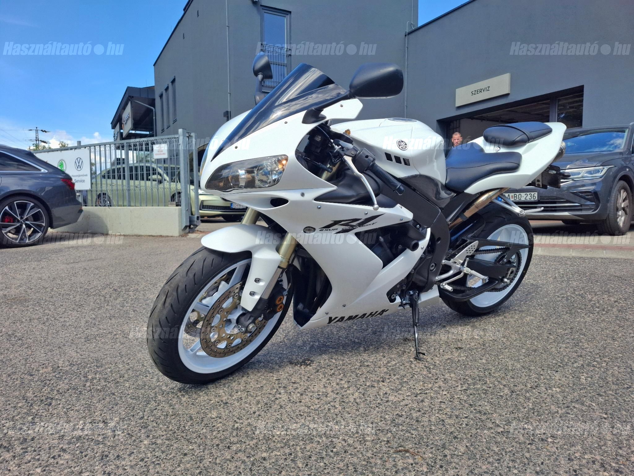 YAMAHA YZF R1 2005/3 - 1