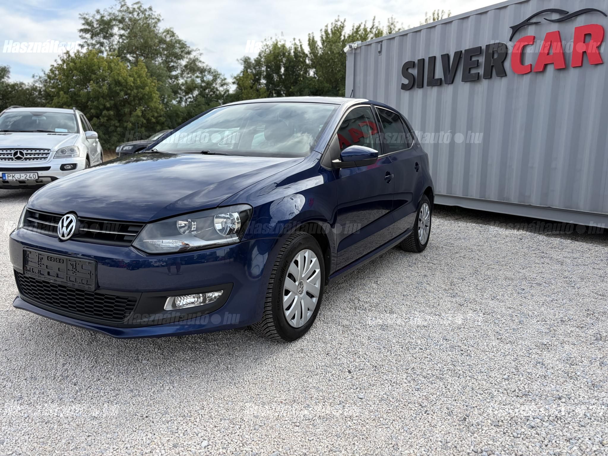 VOLKSWAGEN POLO 2011 - 1