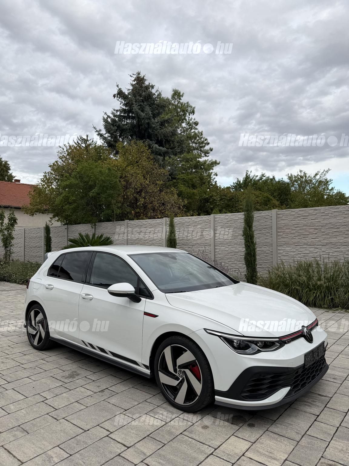 VOLKSWAGEN GOLF VIII 2024/4 - 1