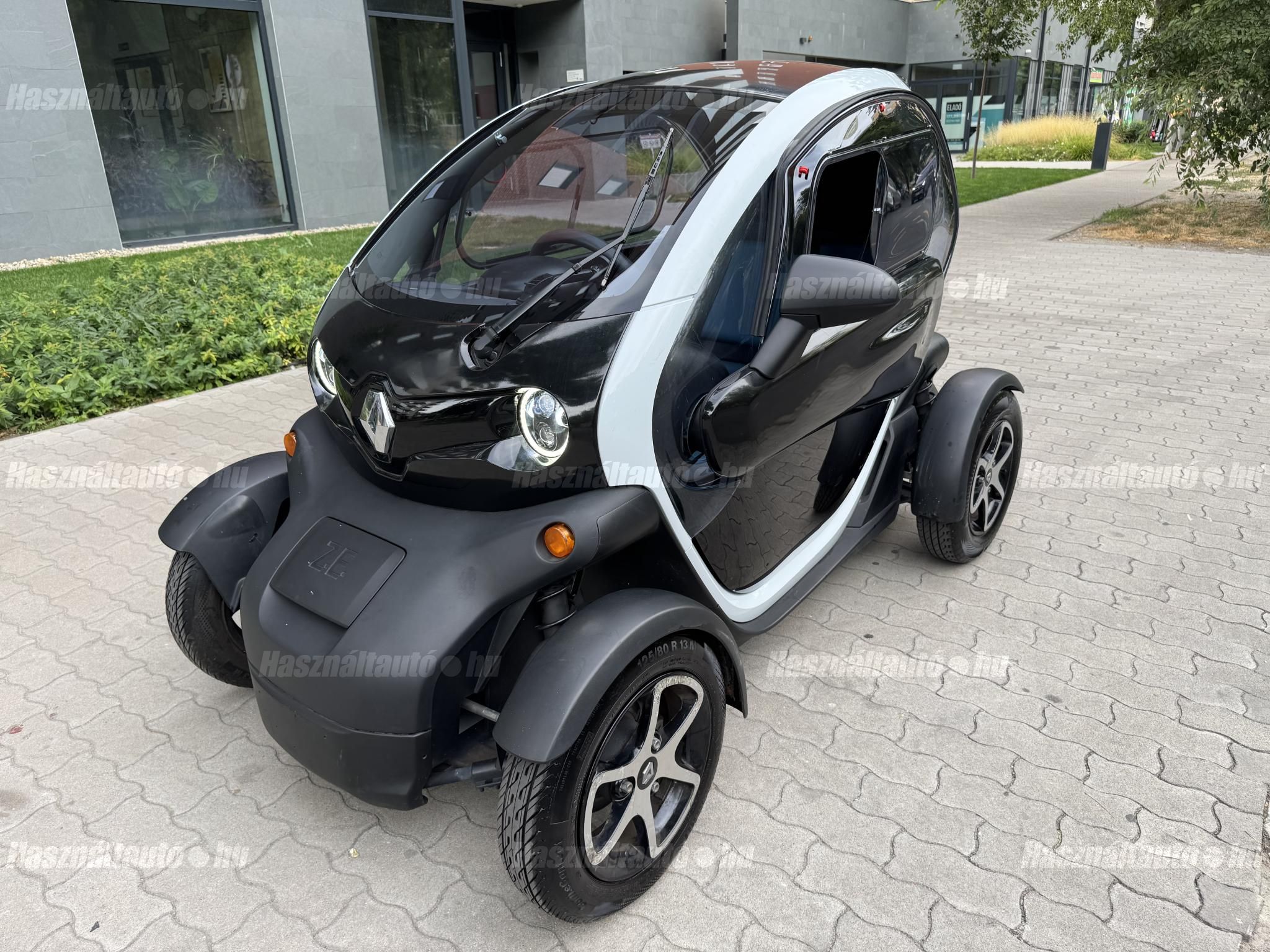 RENAULT TWIZY 2016/5 - 1
