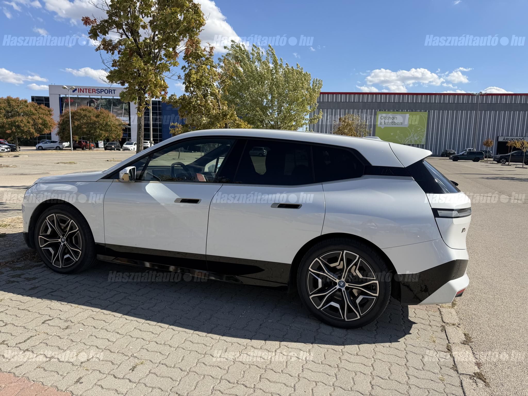 BMW IX 2023/4 - 1