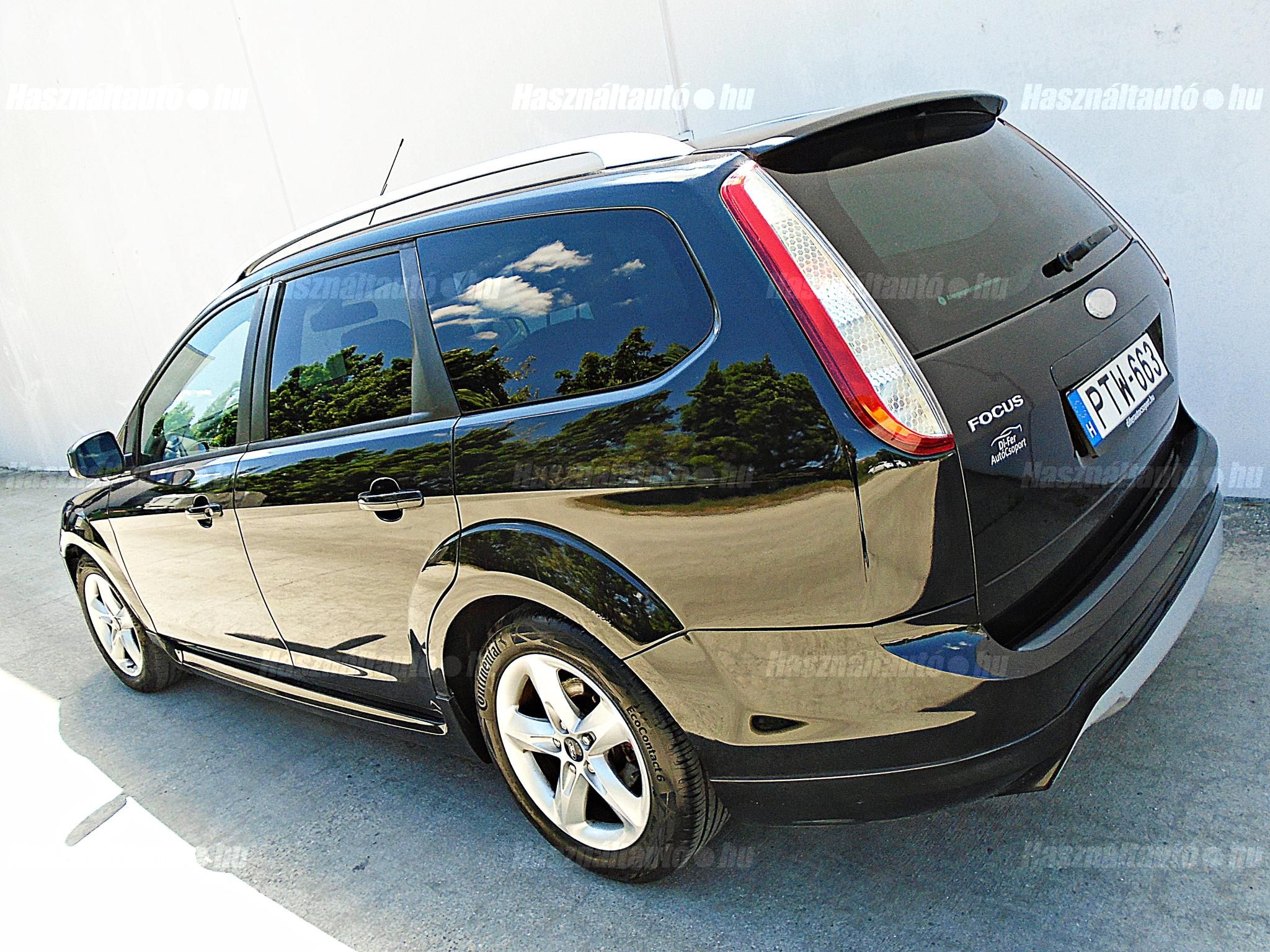 FORD FOCUS 2010/5 - 1