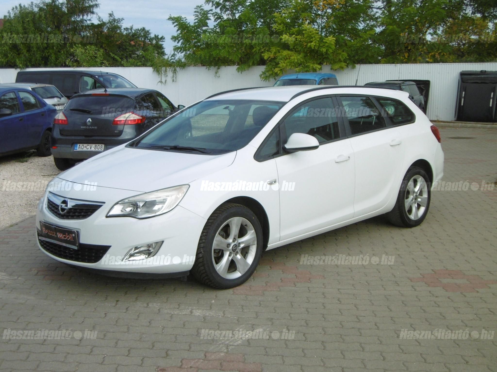 OPEL ASTRA J 2012/7 - 1