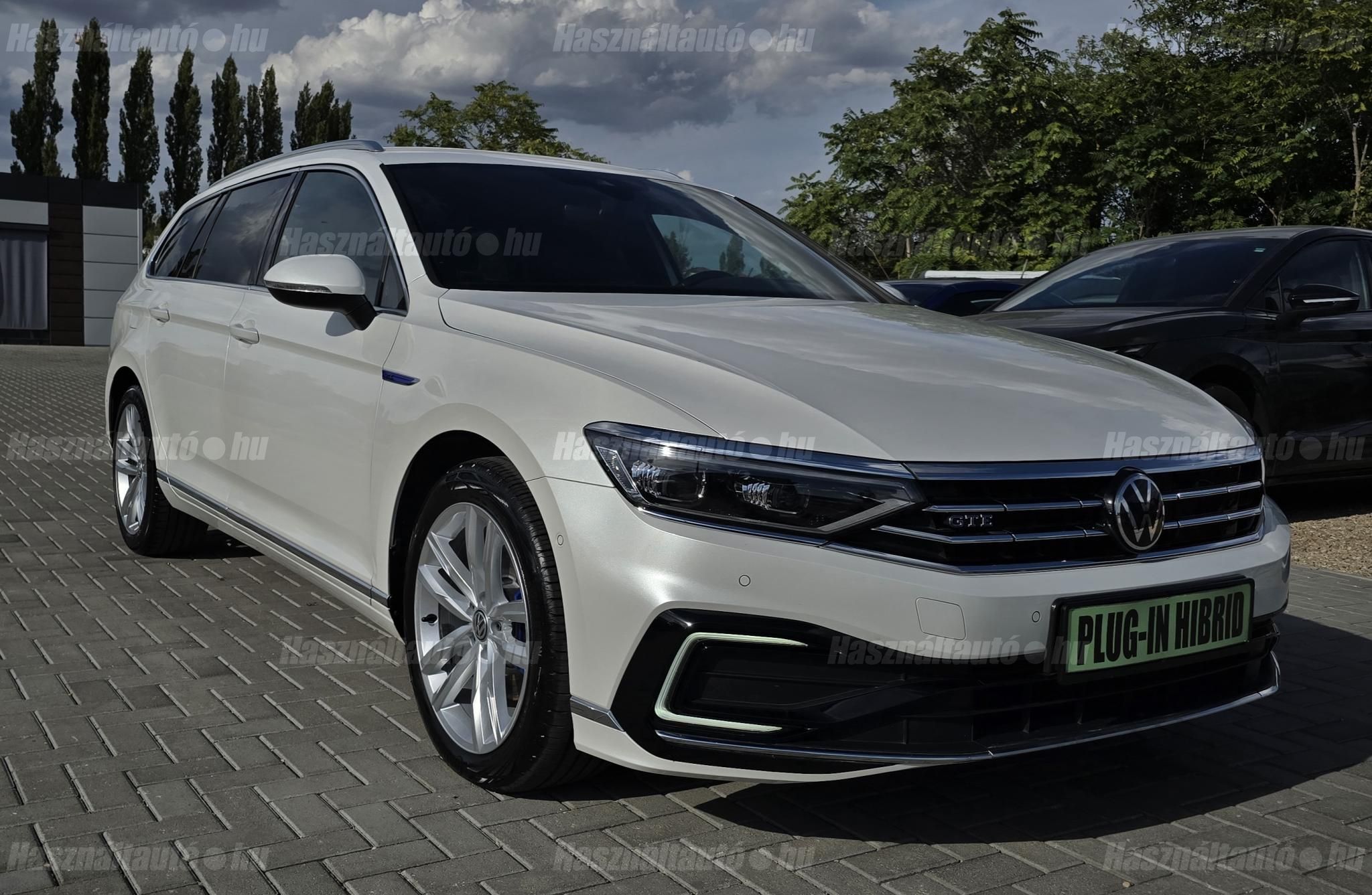 VOLKSWAGEN PASSAT VIII 2020/10 - 1