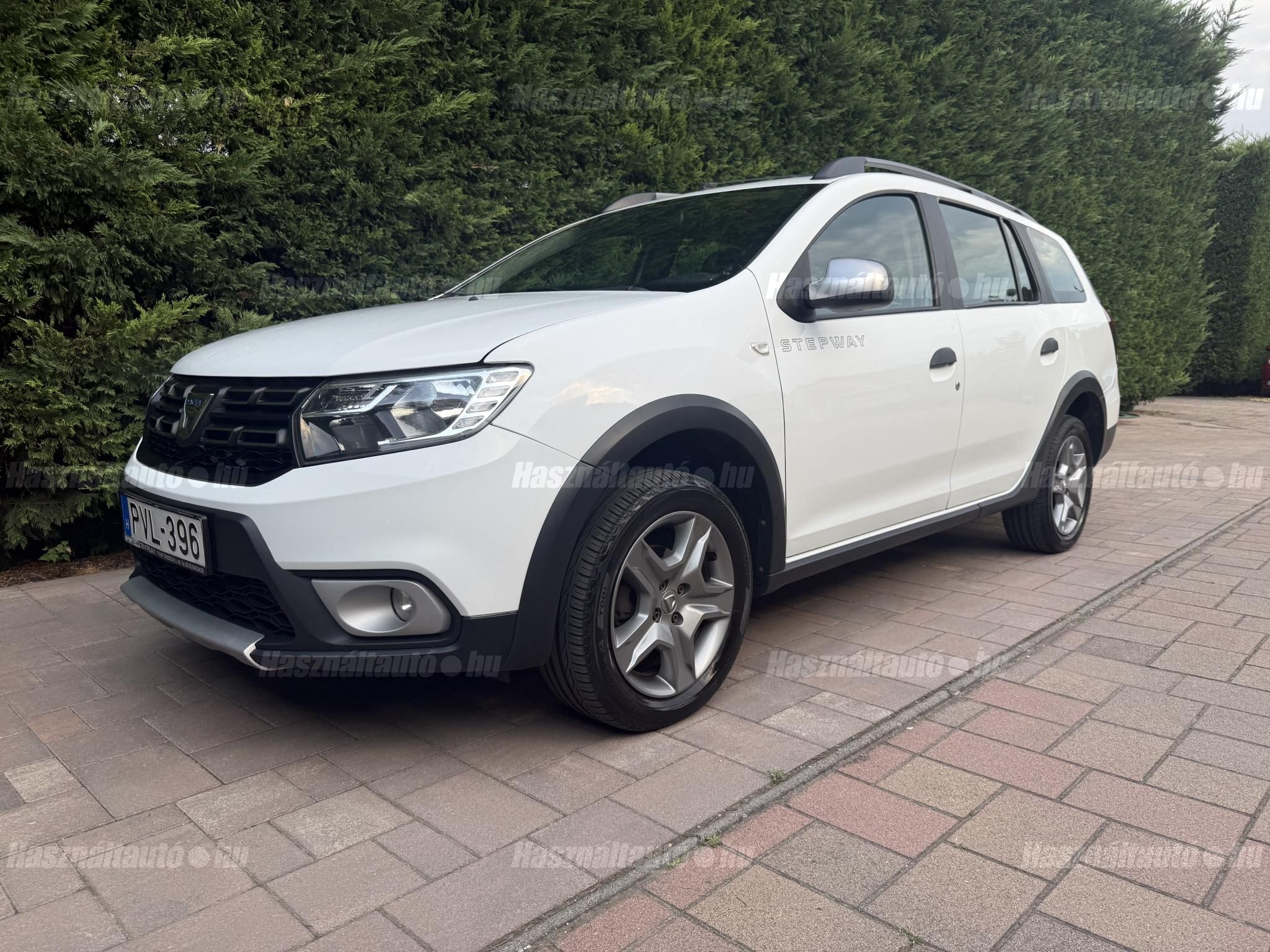 DACIA LOGAN 2018/8 - 1