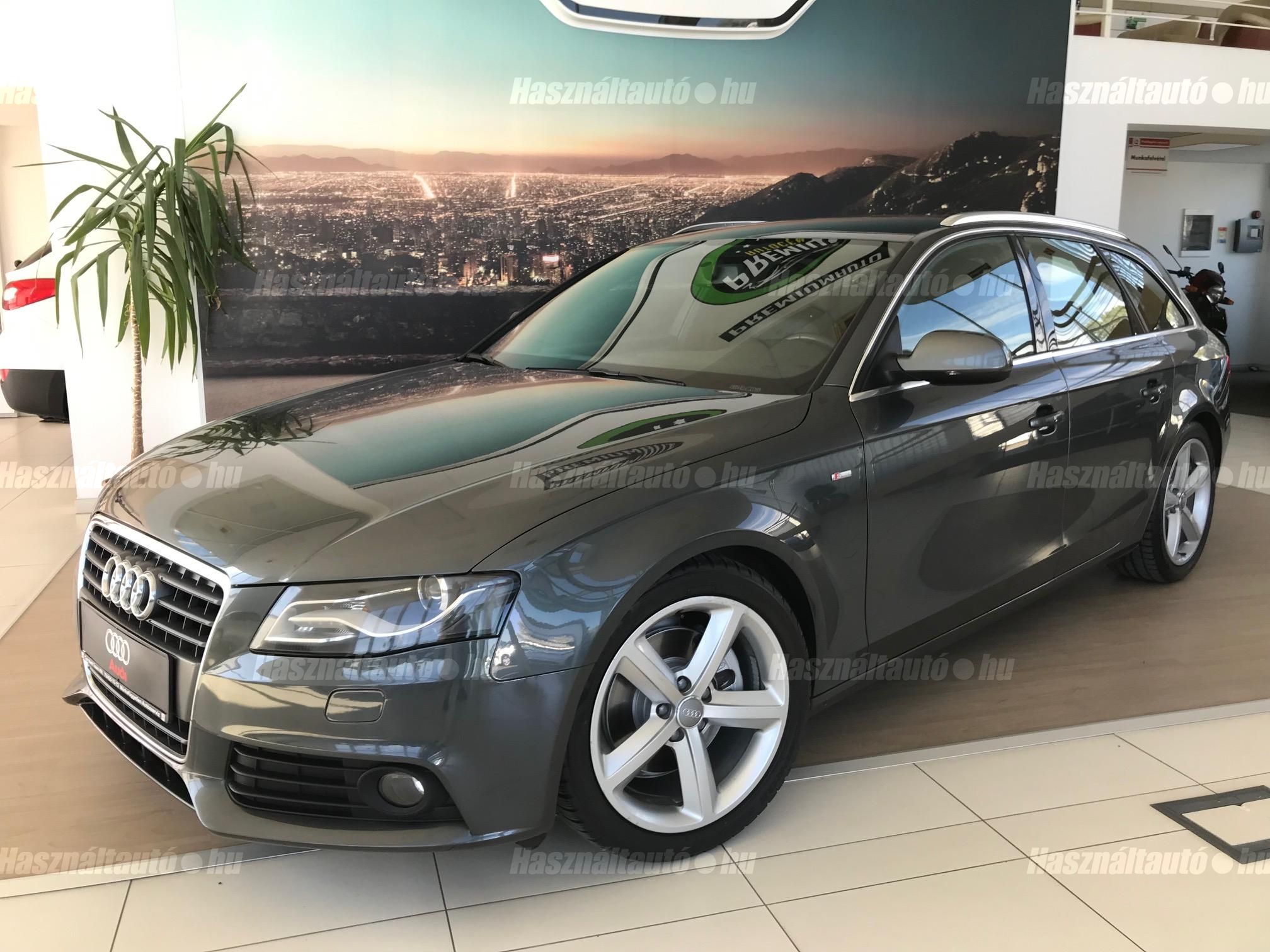 AUDI A4 2010/4 - 1