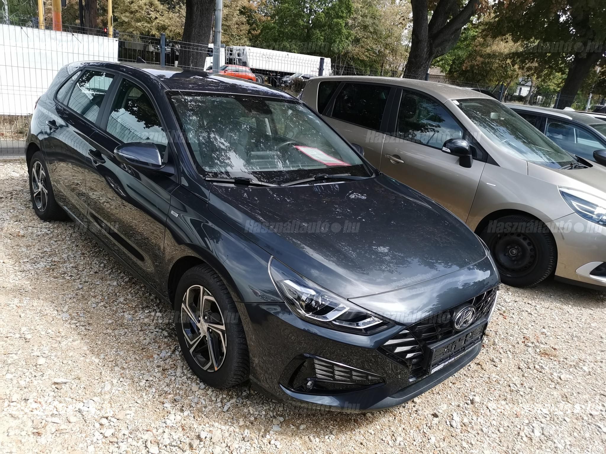 HYUNDAI I30 2022/10 - 1