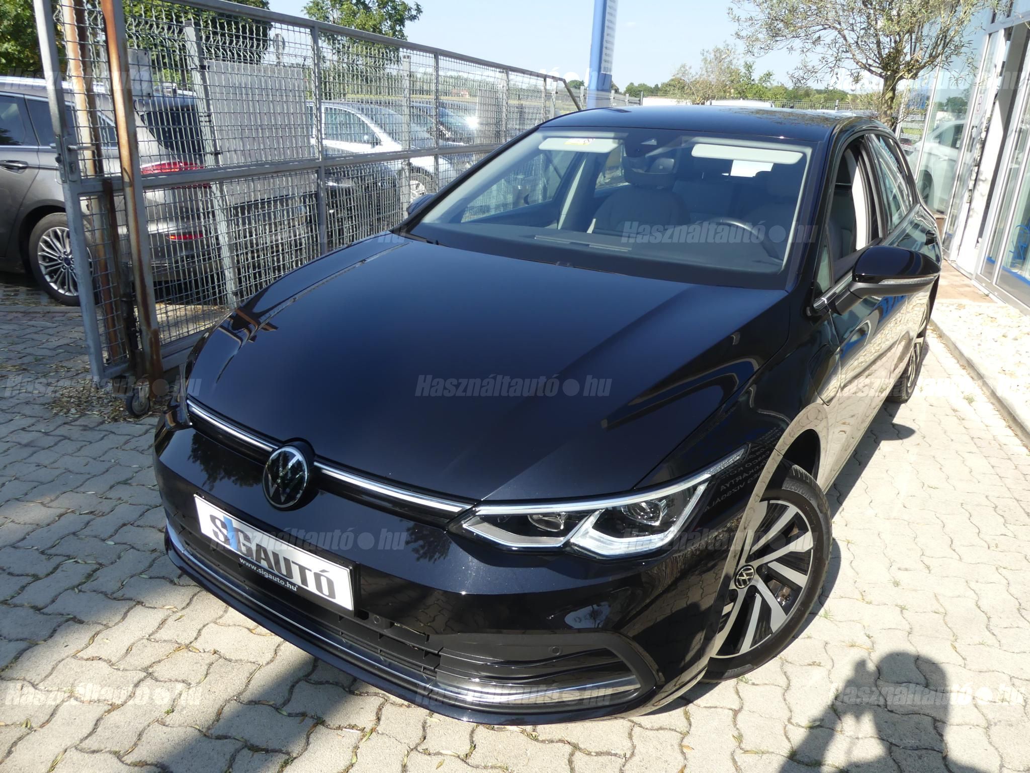 VOLKSWAGEN GOLF 2022/3 - 1