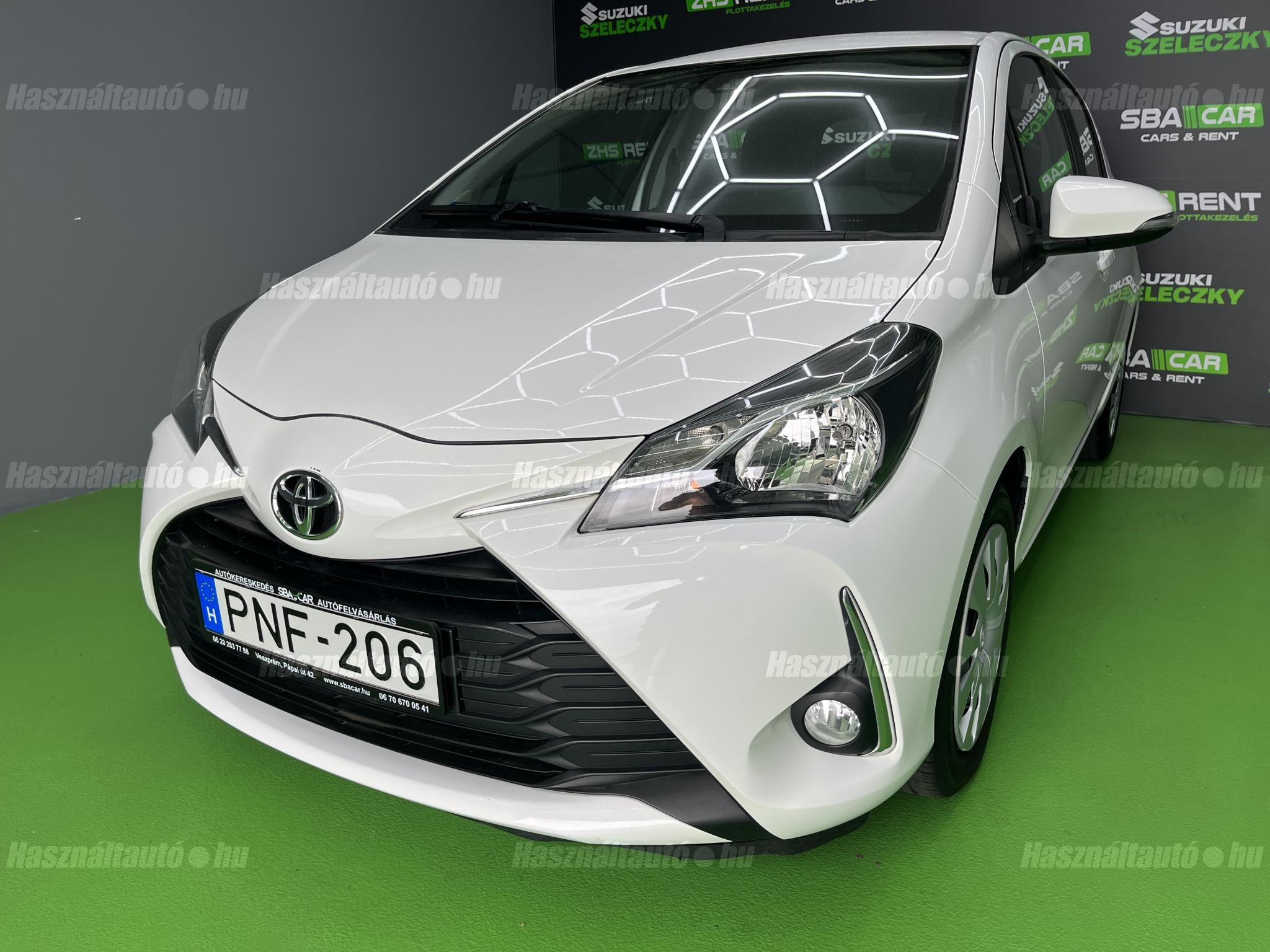 TOYOTA YARIS 2017/12 - 1