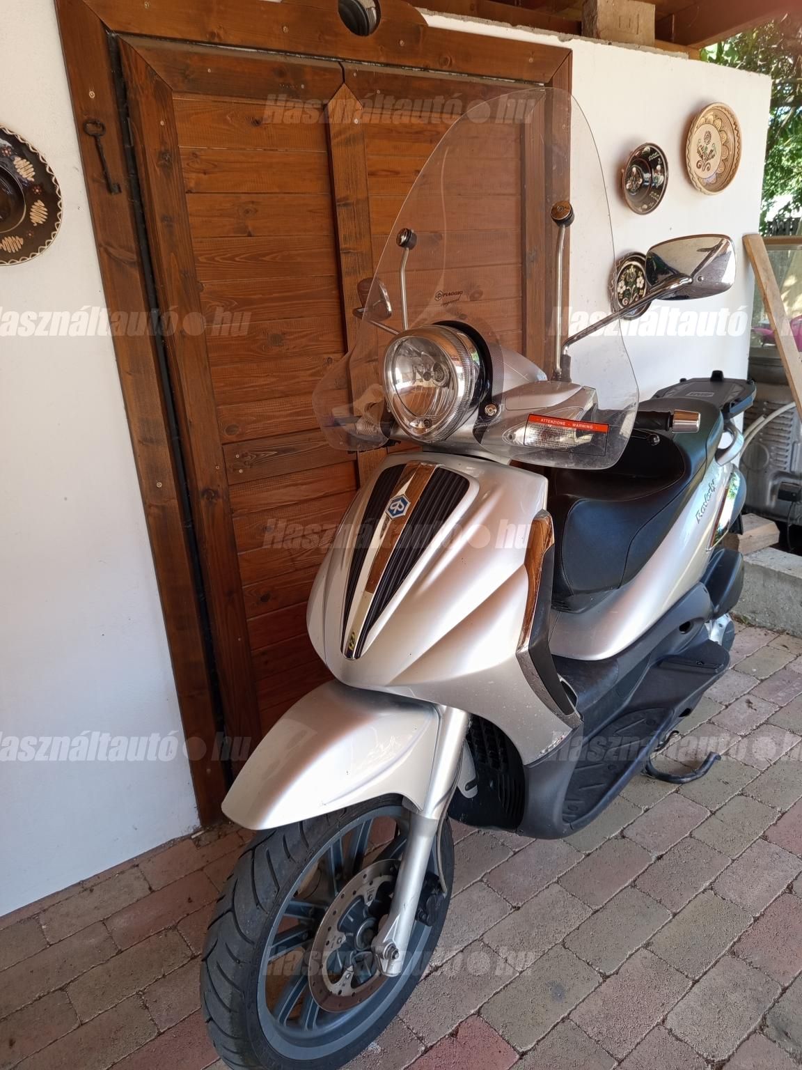 PIAGGIO BEVERLY 300 2009/11 - 1