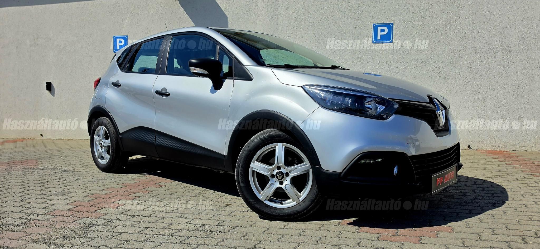 RENAULT CAPTUR 2013/6 - 1