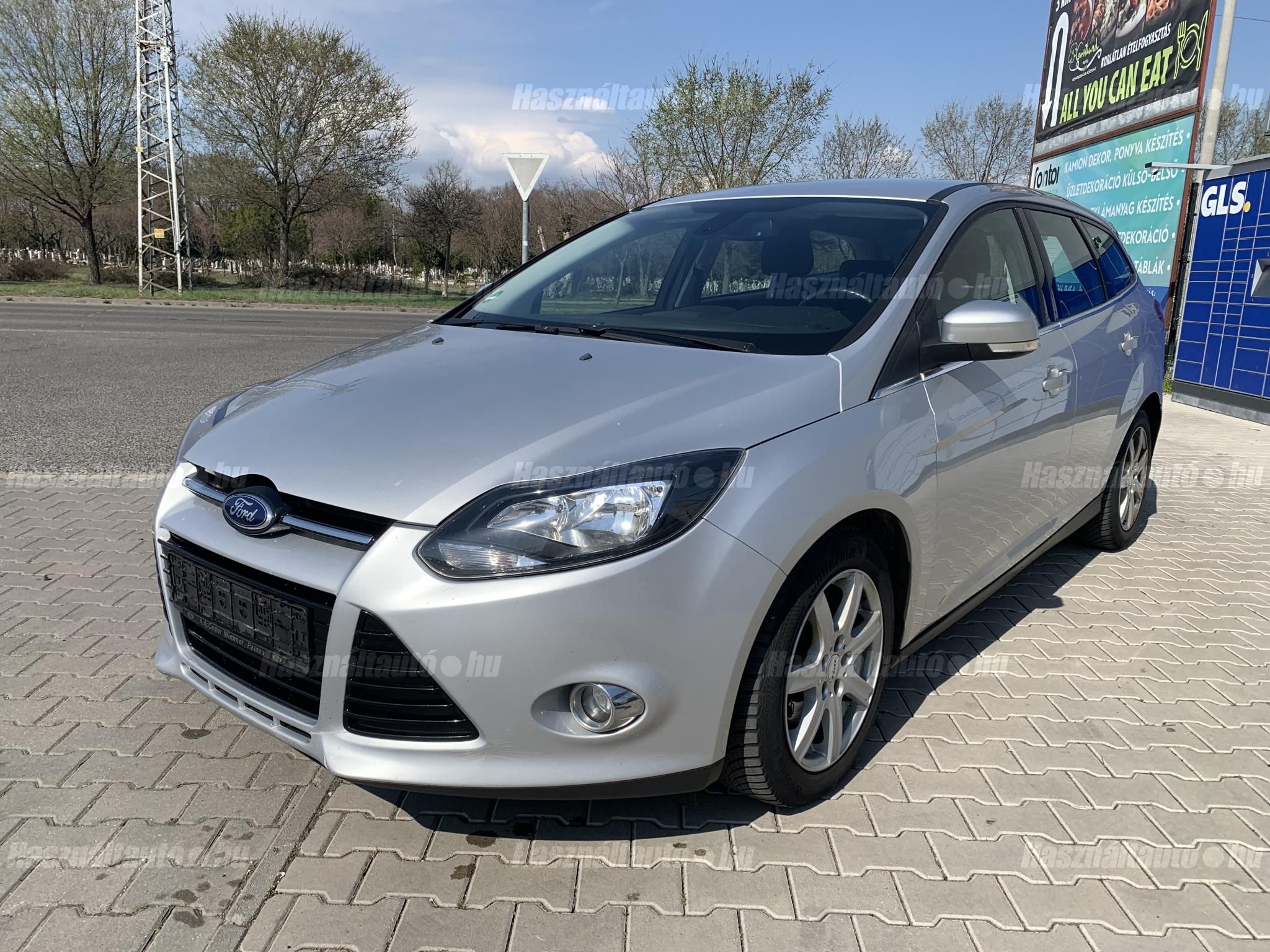 FORD FOCUS 2012/5 - 1