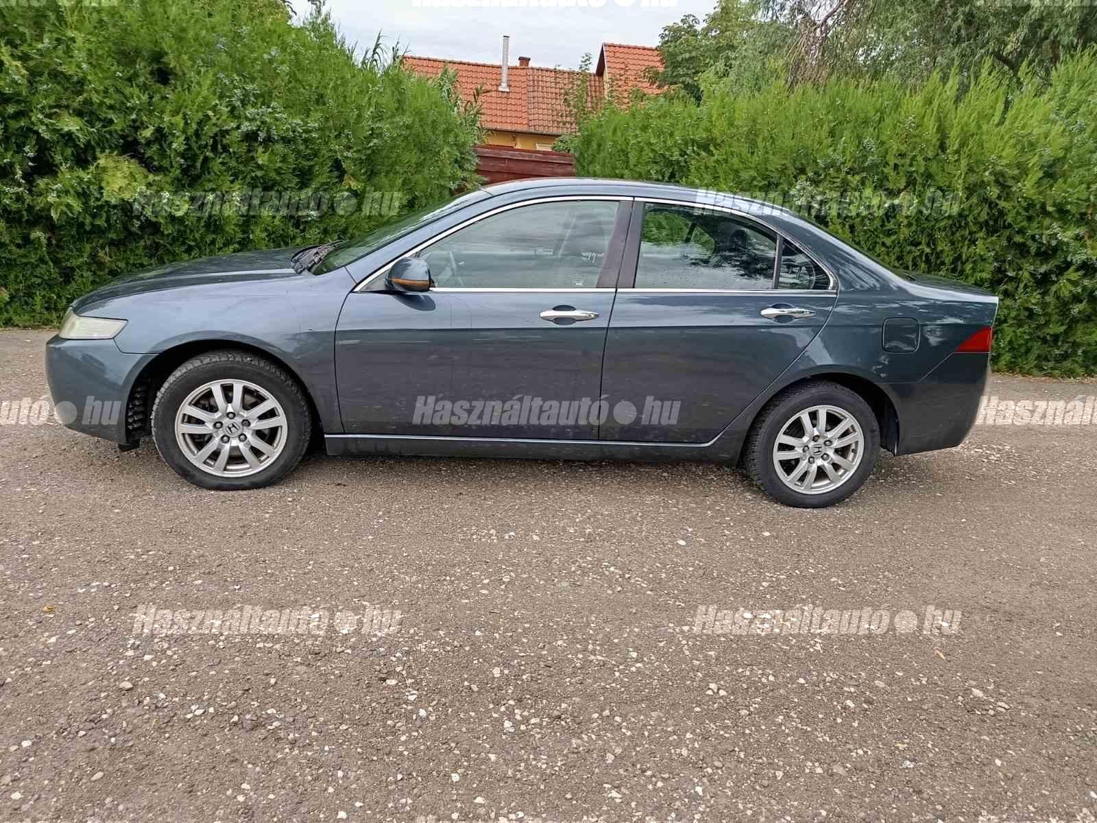 HONDA ACCORD 2004/12 - 1