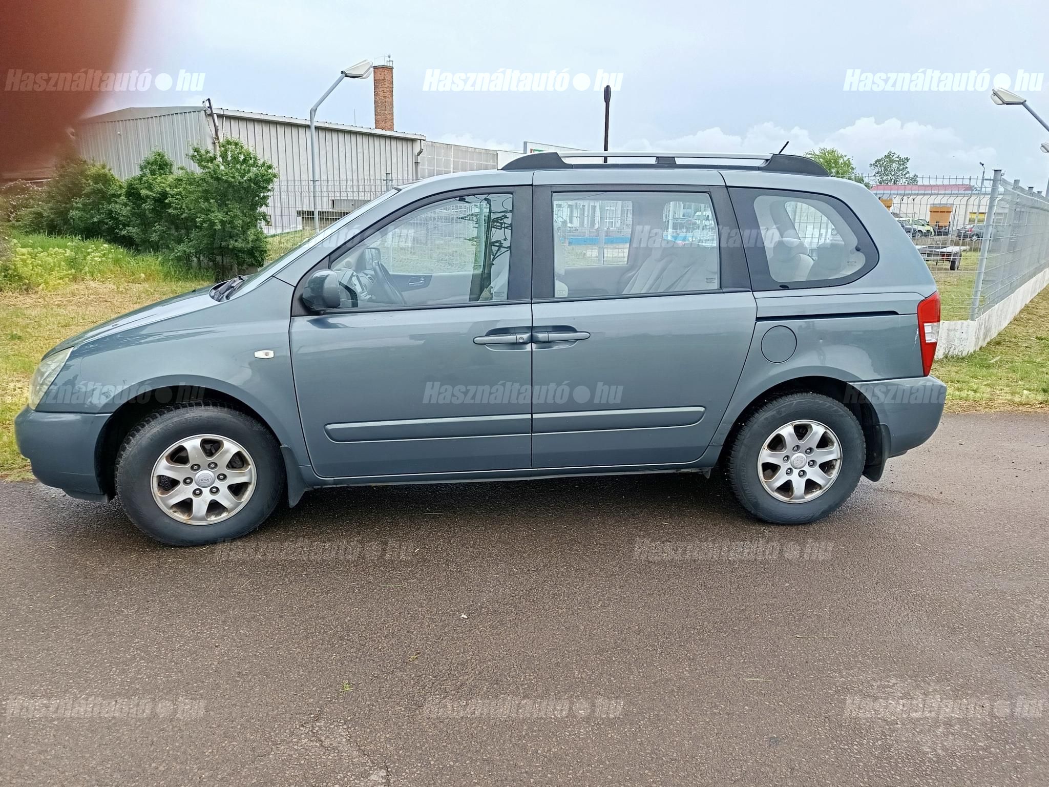 KIA CARNIVAL 2009/11 - 1