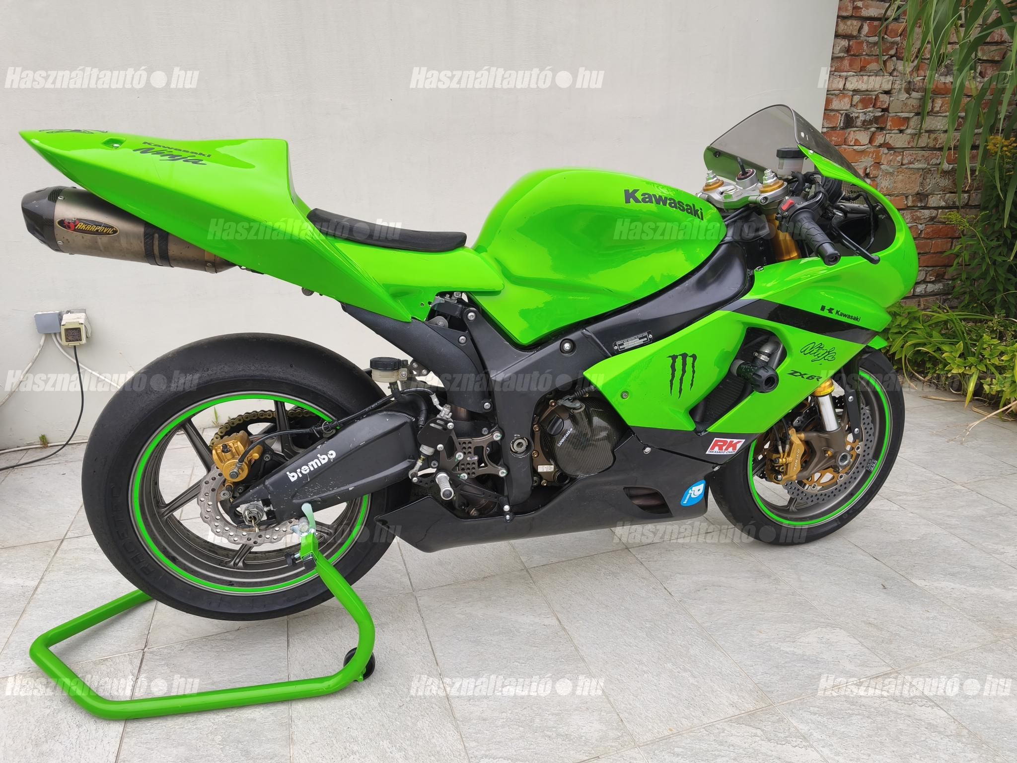 KAWASAKI ZX-6R (NINJA) 2006/12 - 1