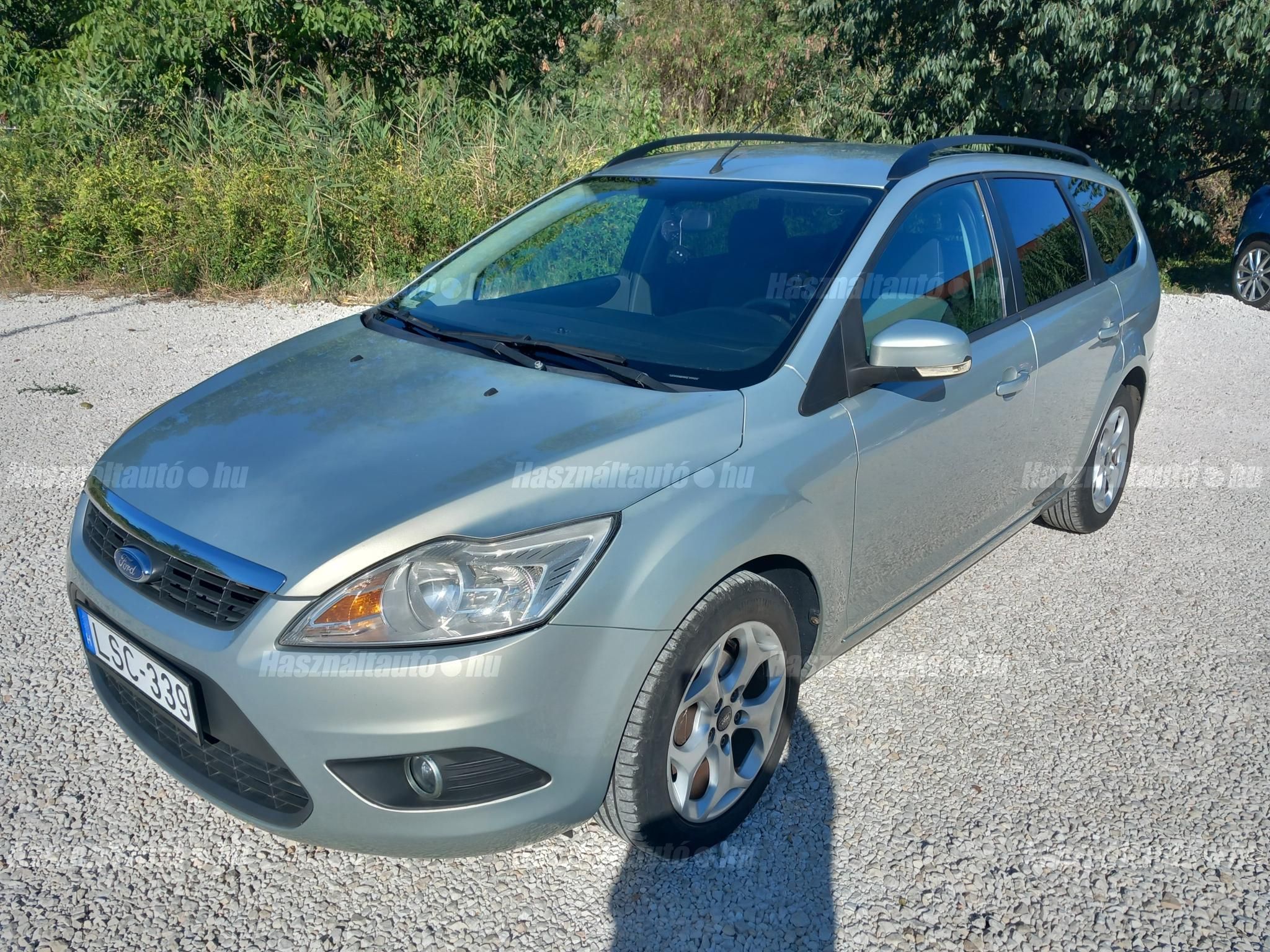FORD FOCUS 2010/6 - 1