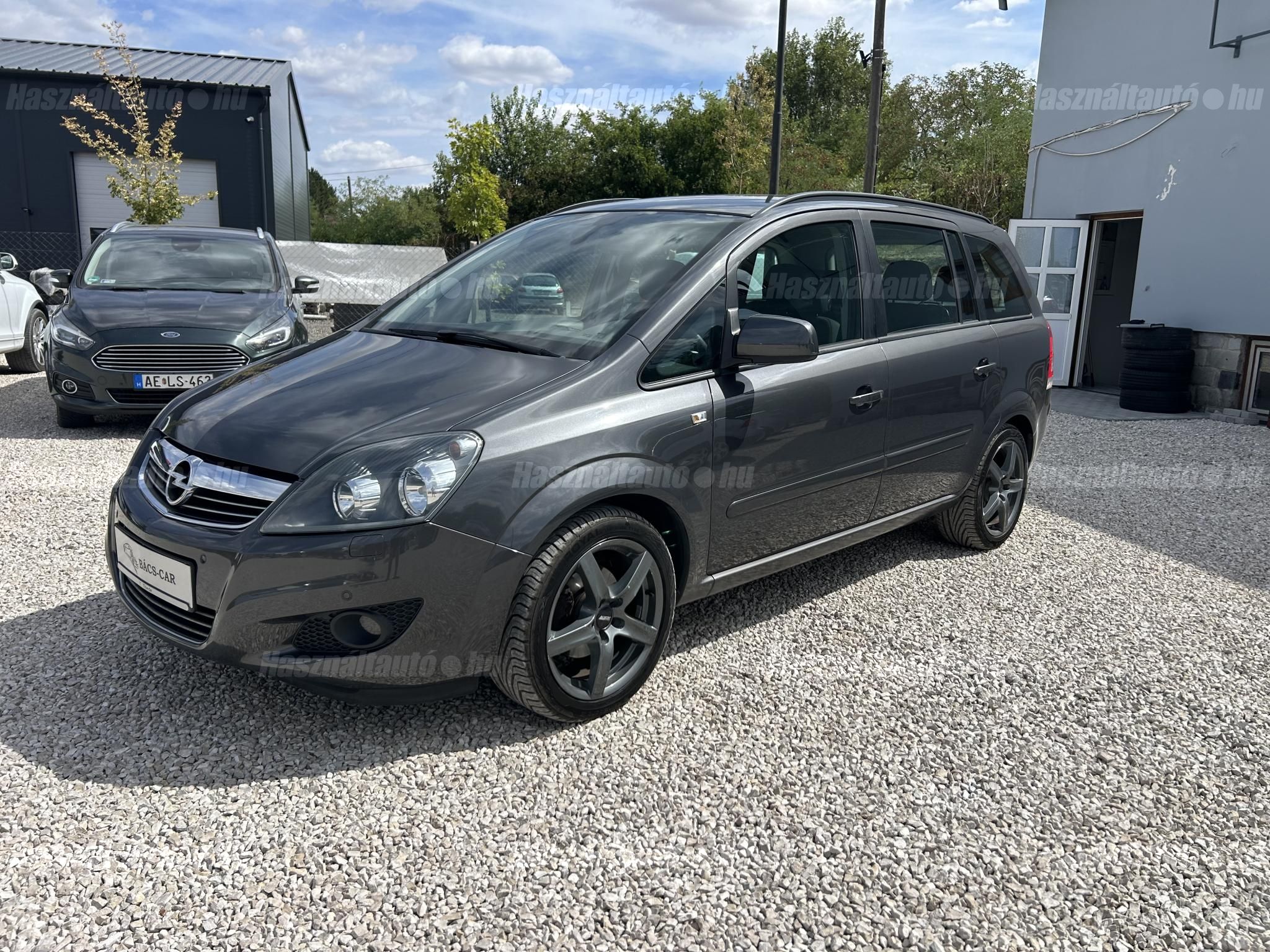 OPEL ZAFIRA 2012/1 - 1