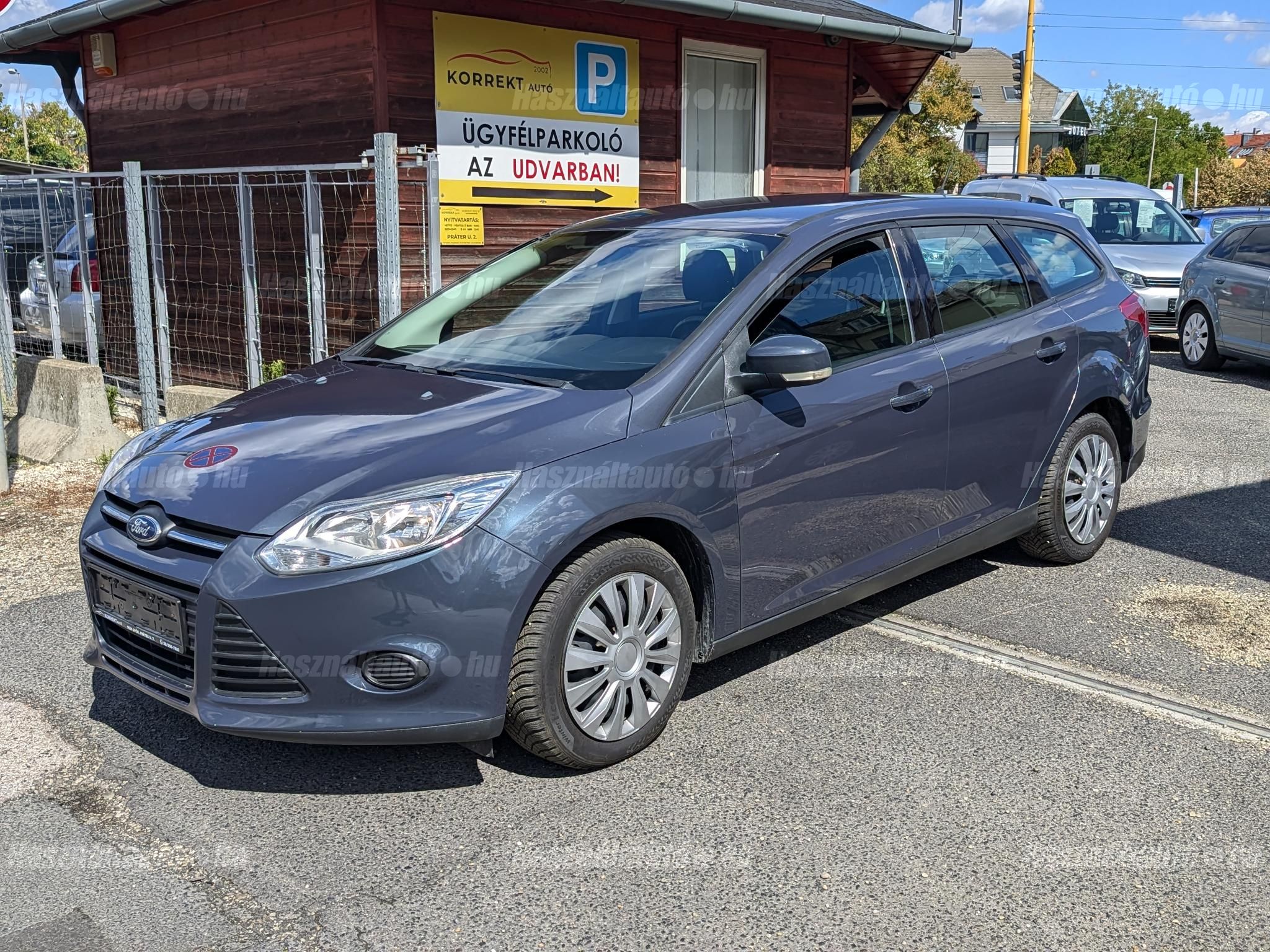 FORD FOCUS 2013/4 - 1