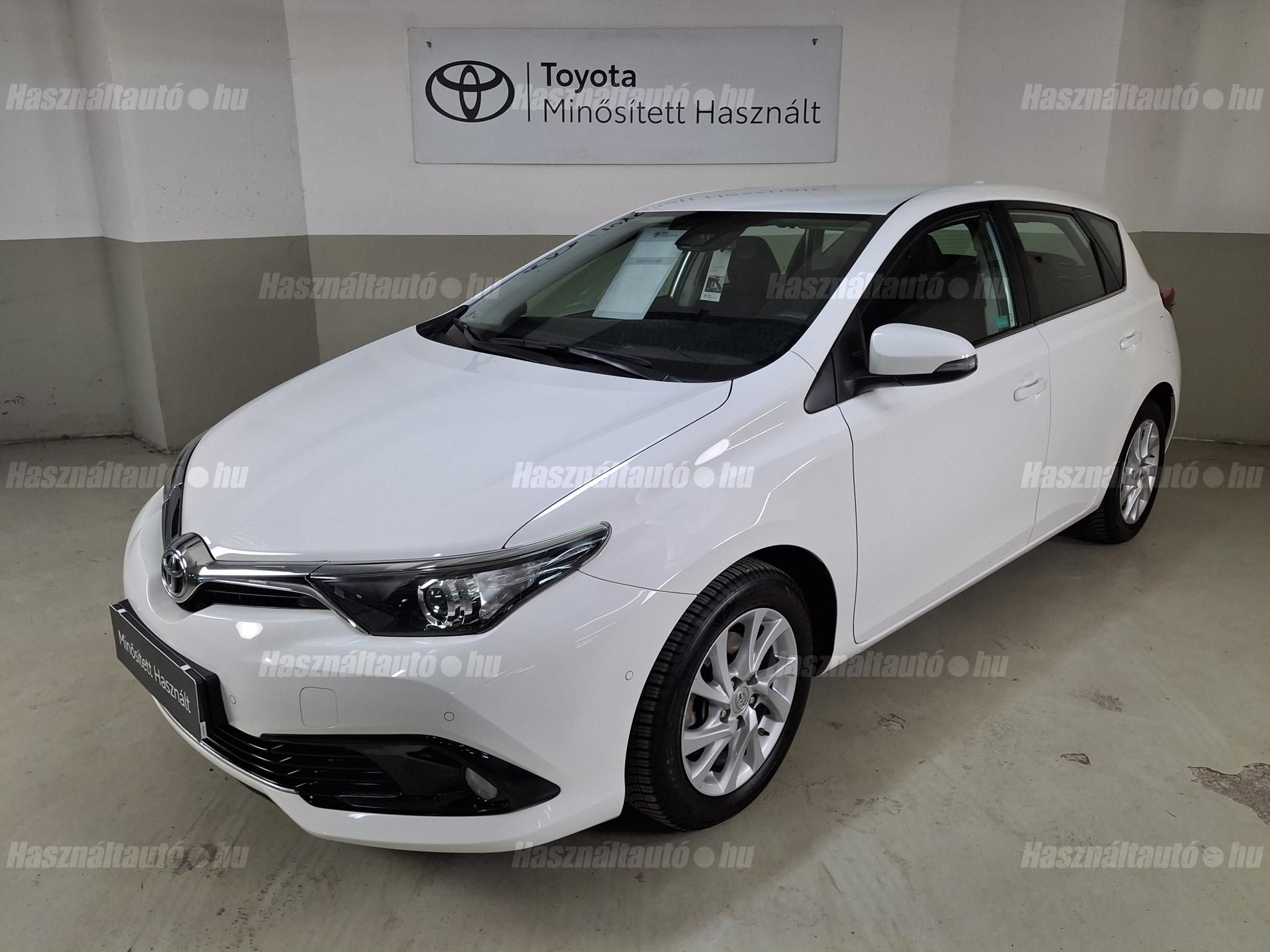 TOYOTA AURIS 2019/5 - 1