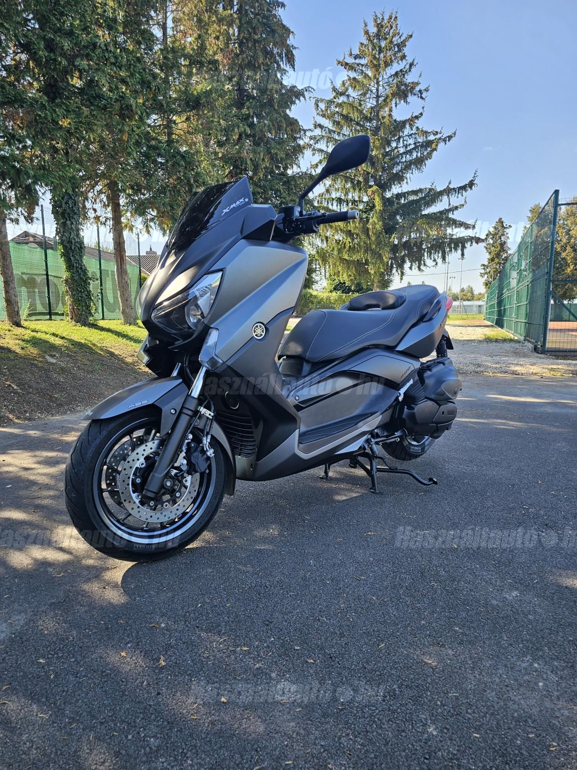 YAMAHA X-MAX 400 2015/6 - 1