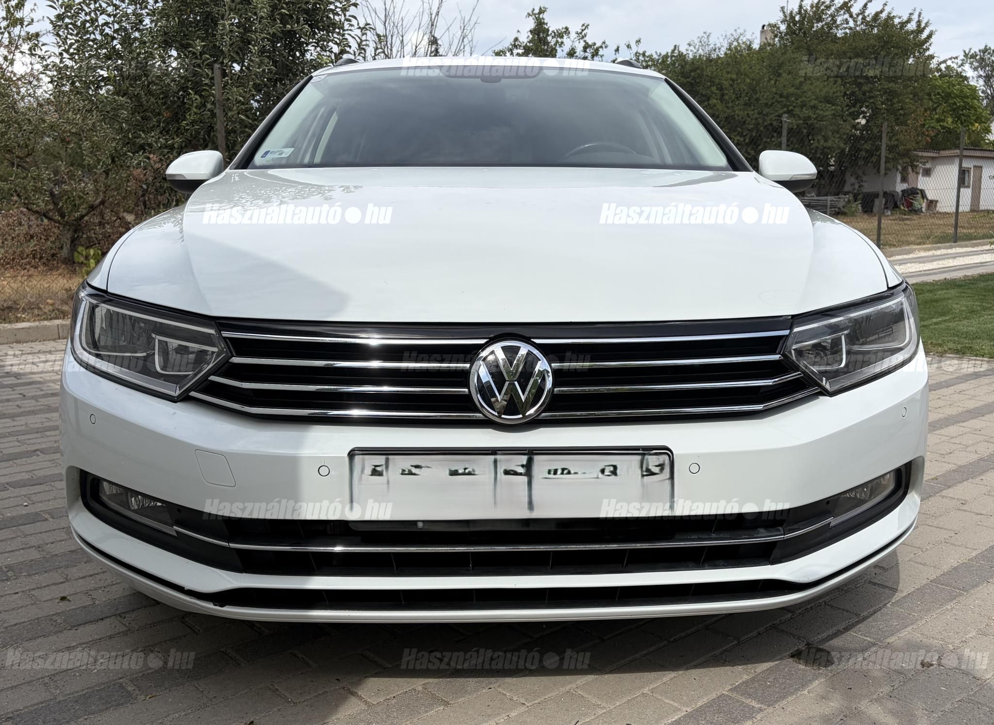 VOLKSWAGEN PASSAT 2015/12 - 1