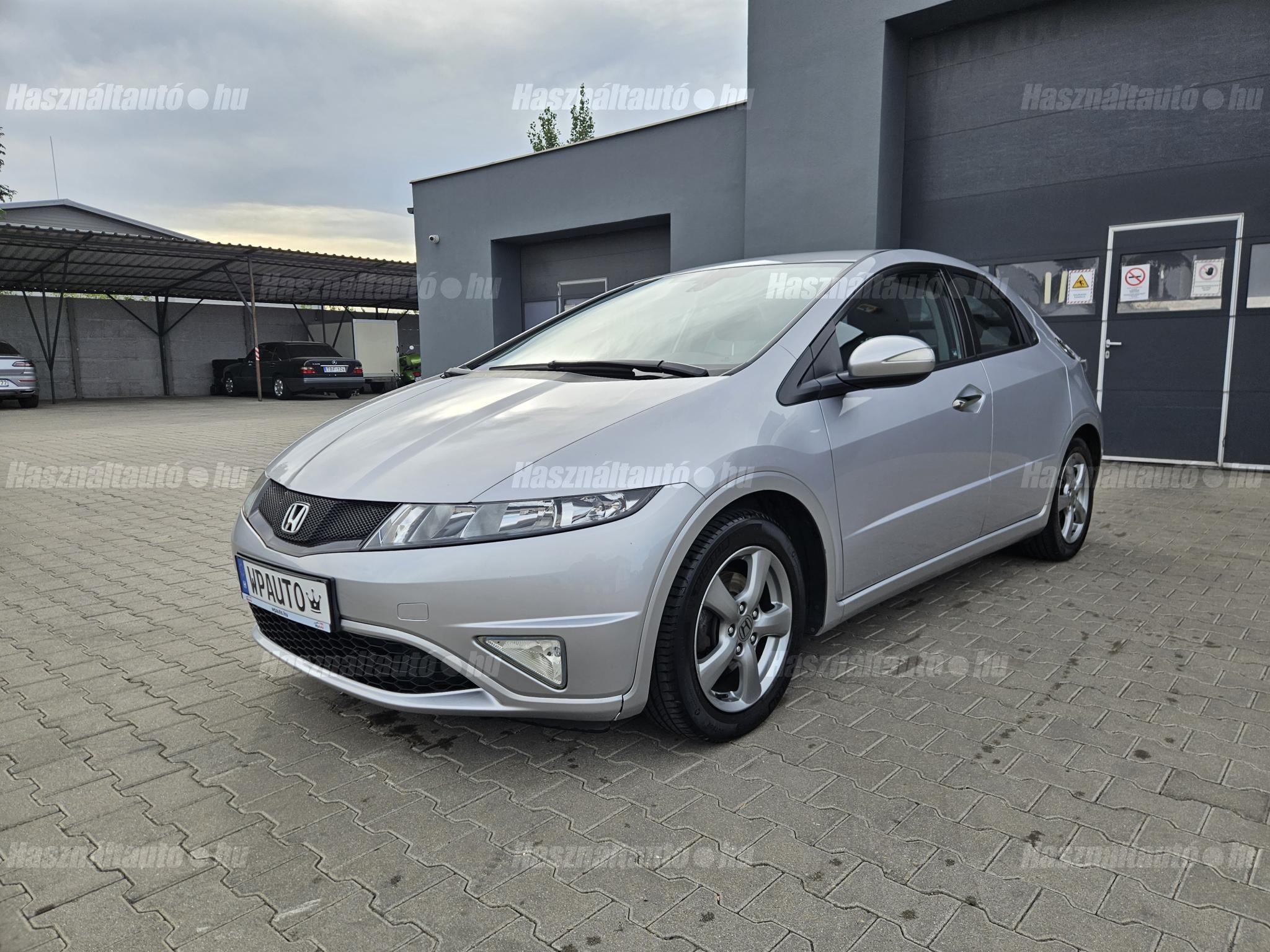 HONDA CIVIC 2010/8 - 1