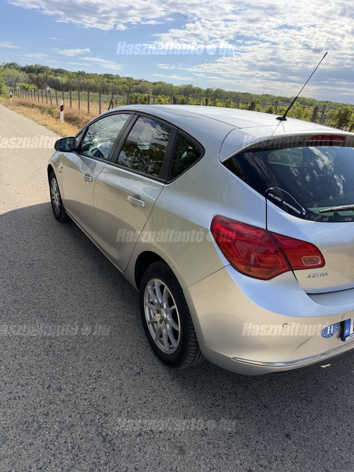 OPEL ASTRA J 2013/7 - 1