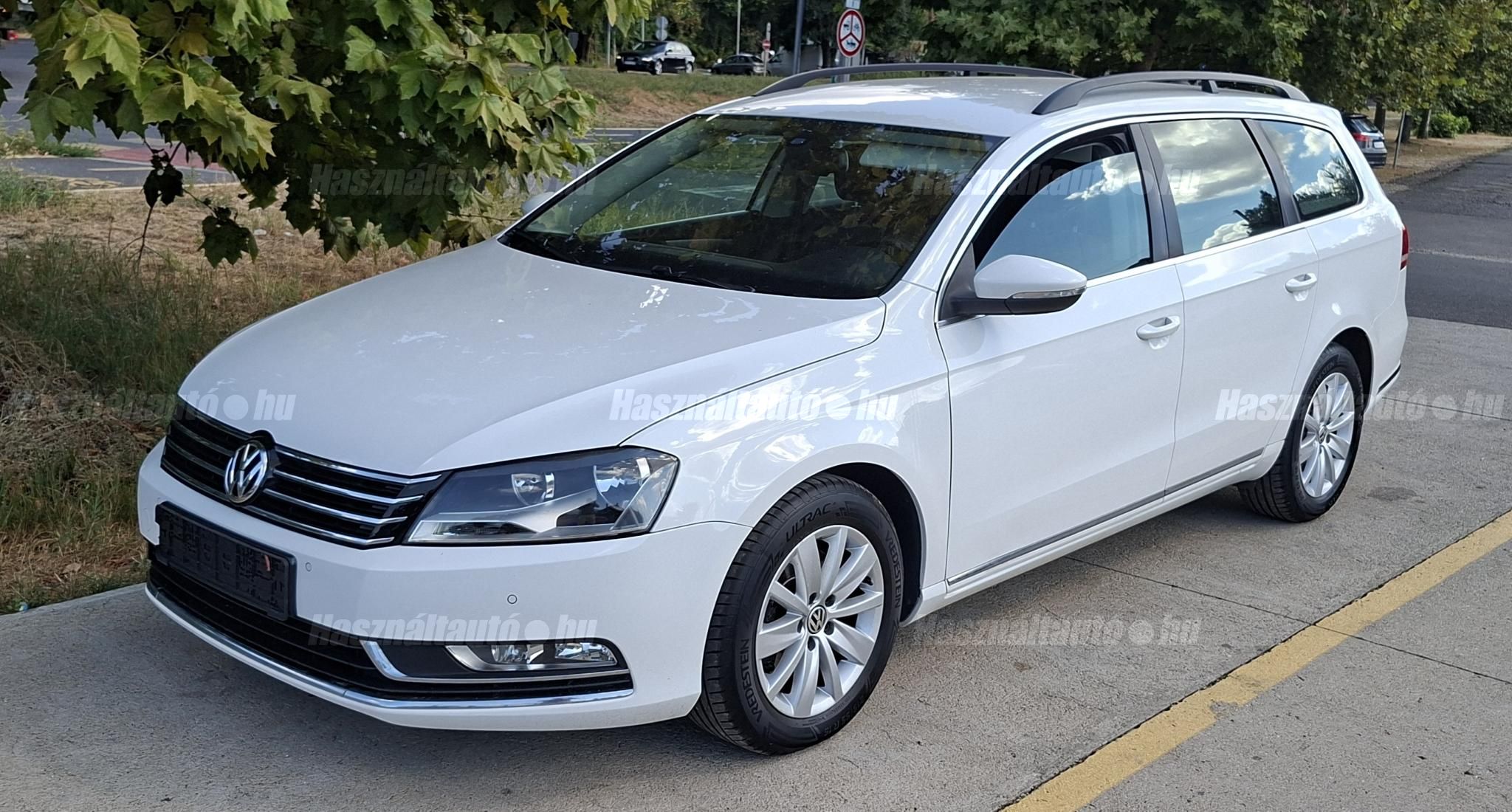 VOLKSWAGEN PASSAT VII 2011/8 - 1