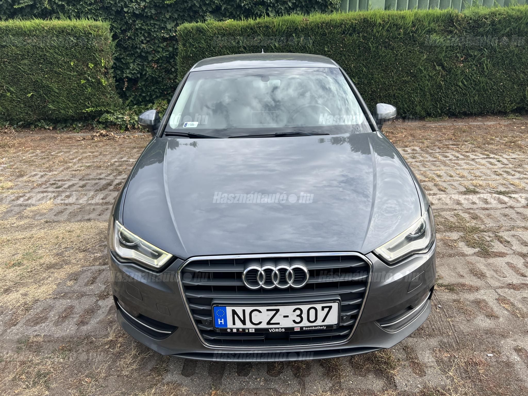 AUDI A3 2015/6 - 1