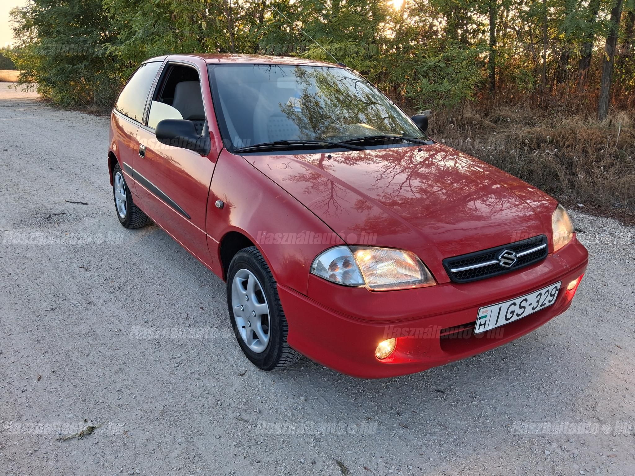 SUZUKI SWIFT 2002/1 - 1