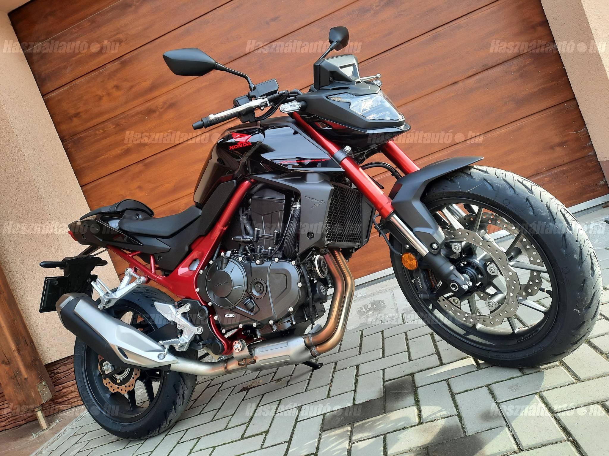 HONDA CB 750 HORNET 2023/4 - 1