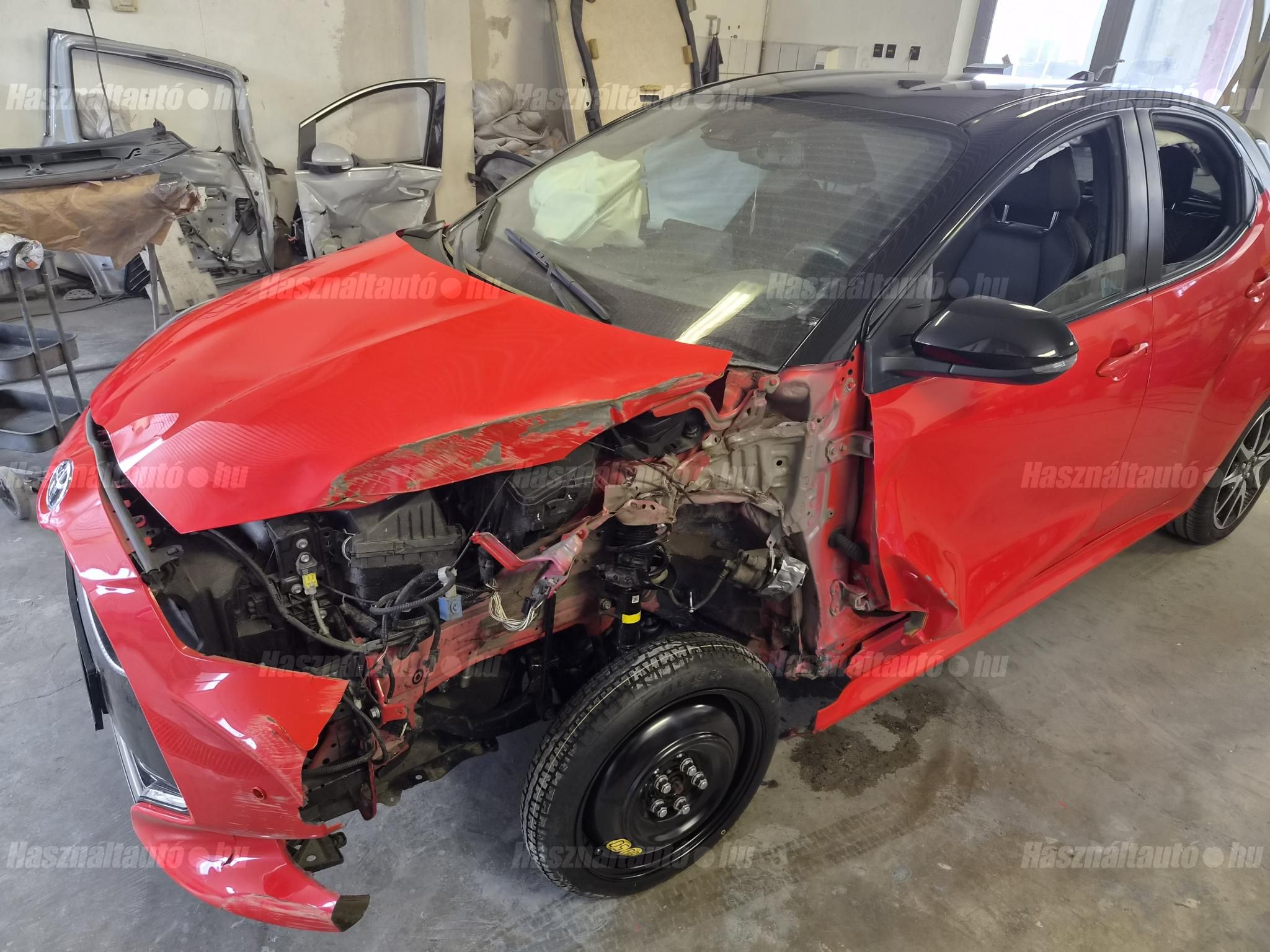 TOYOTA YARIS 2021/8 - 1