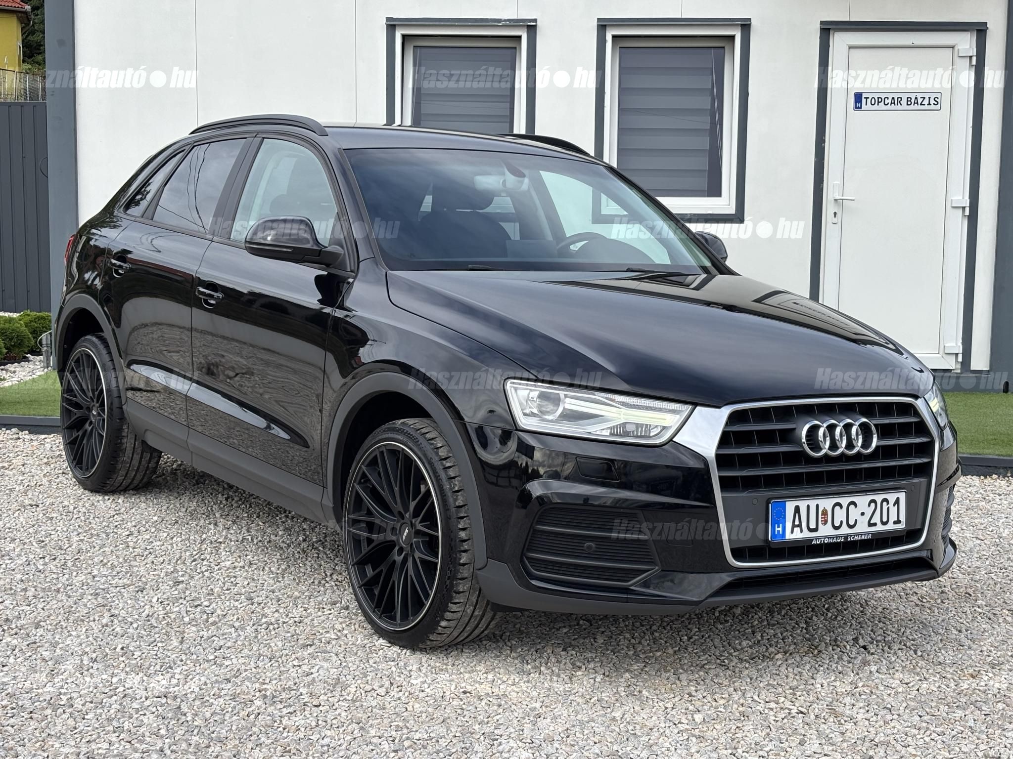 AUDI Q3 2016/6 - 1