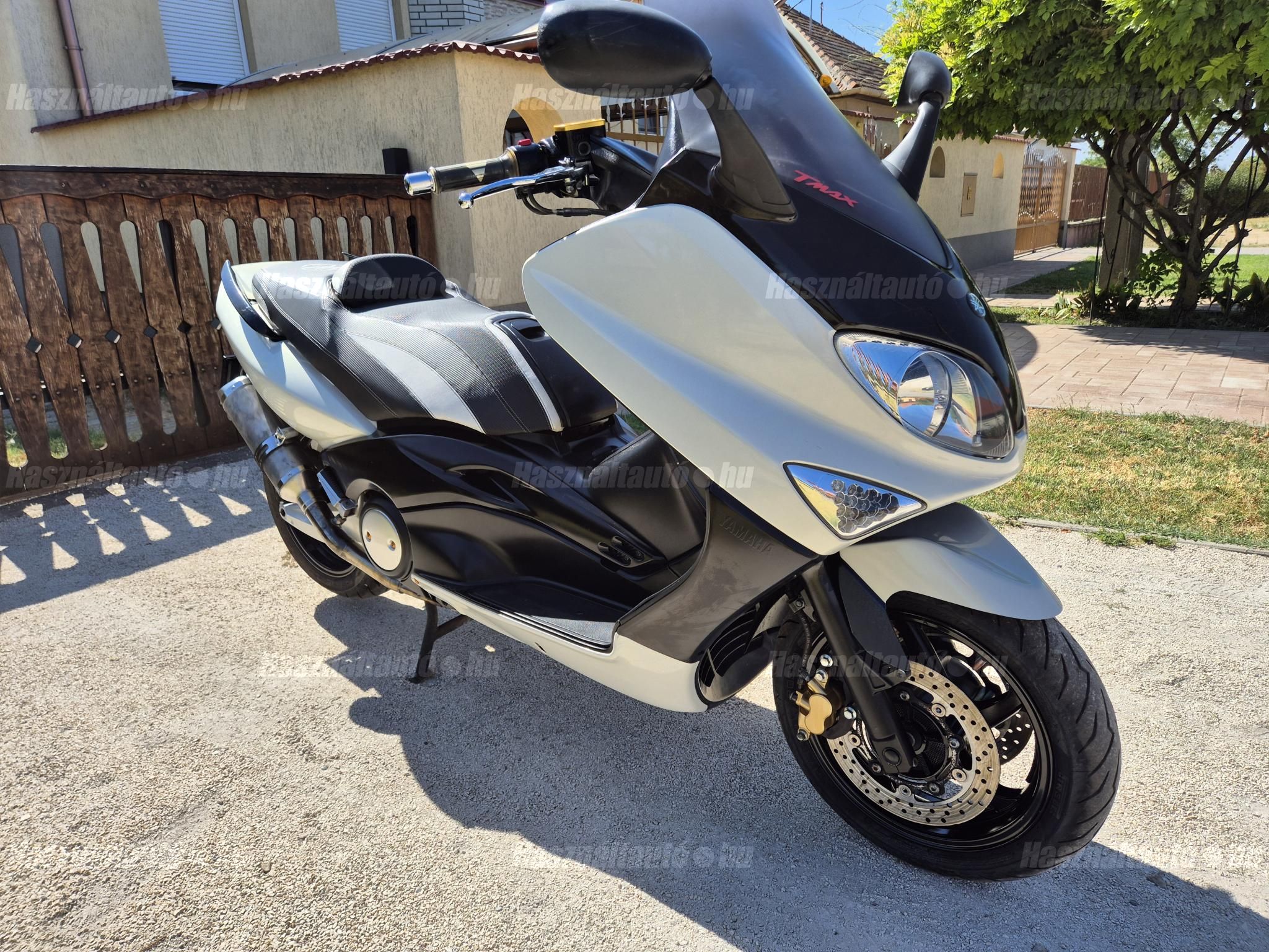YAMAHA TMAX 500 2006/7 - 1