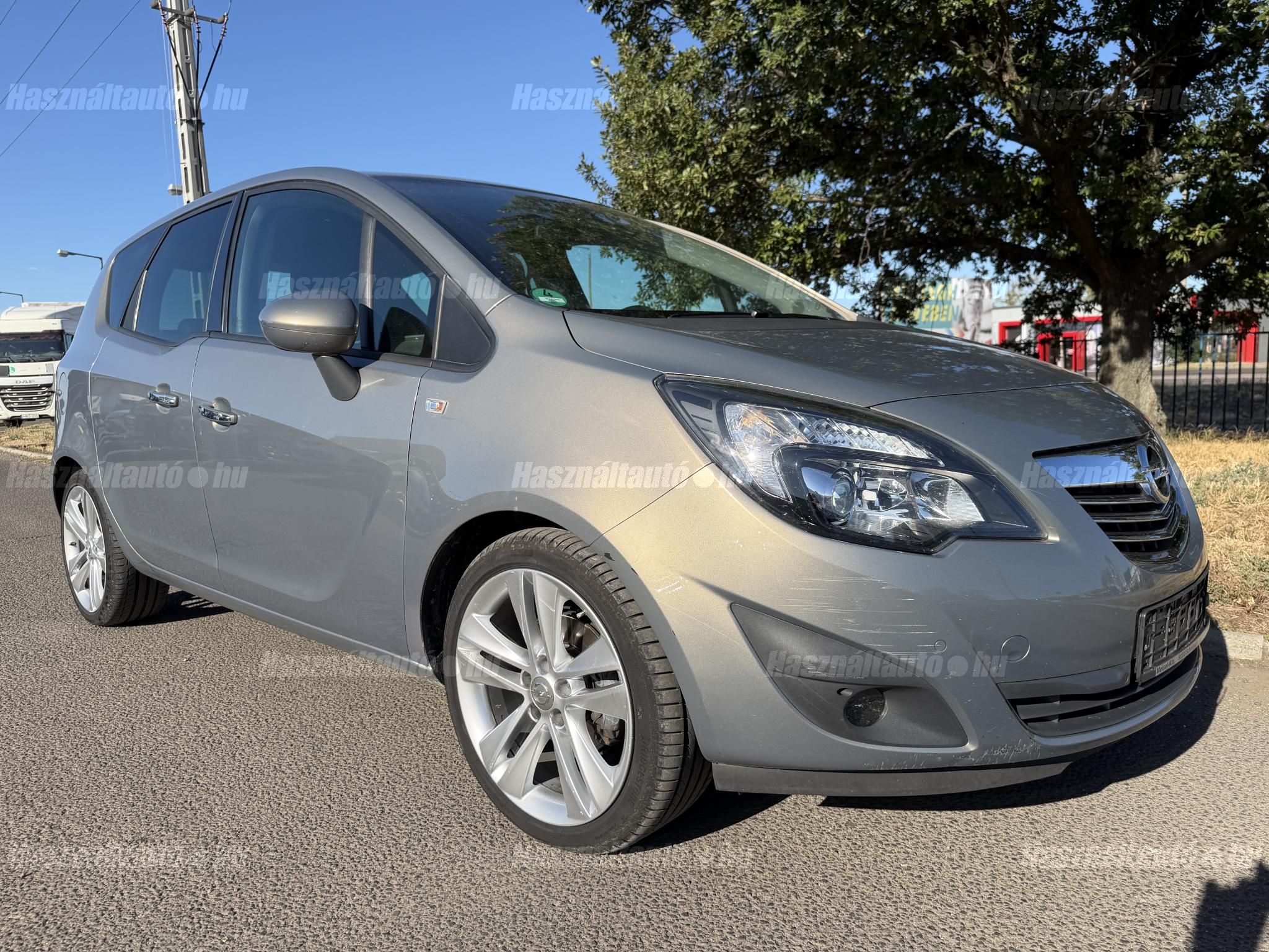 OPEL MERIVA B 2011/8 - 1