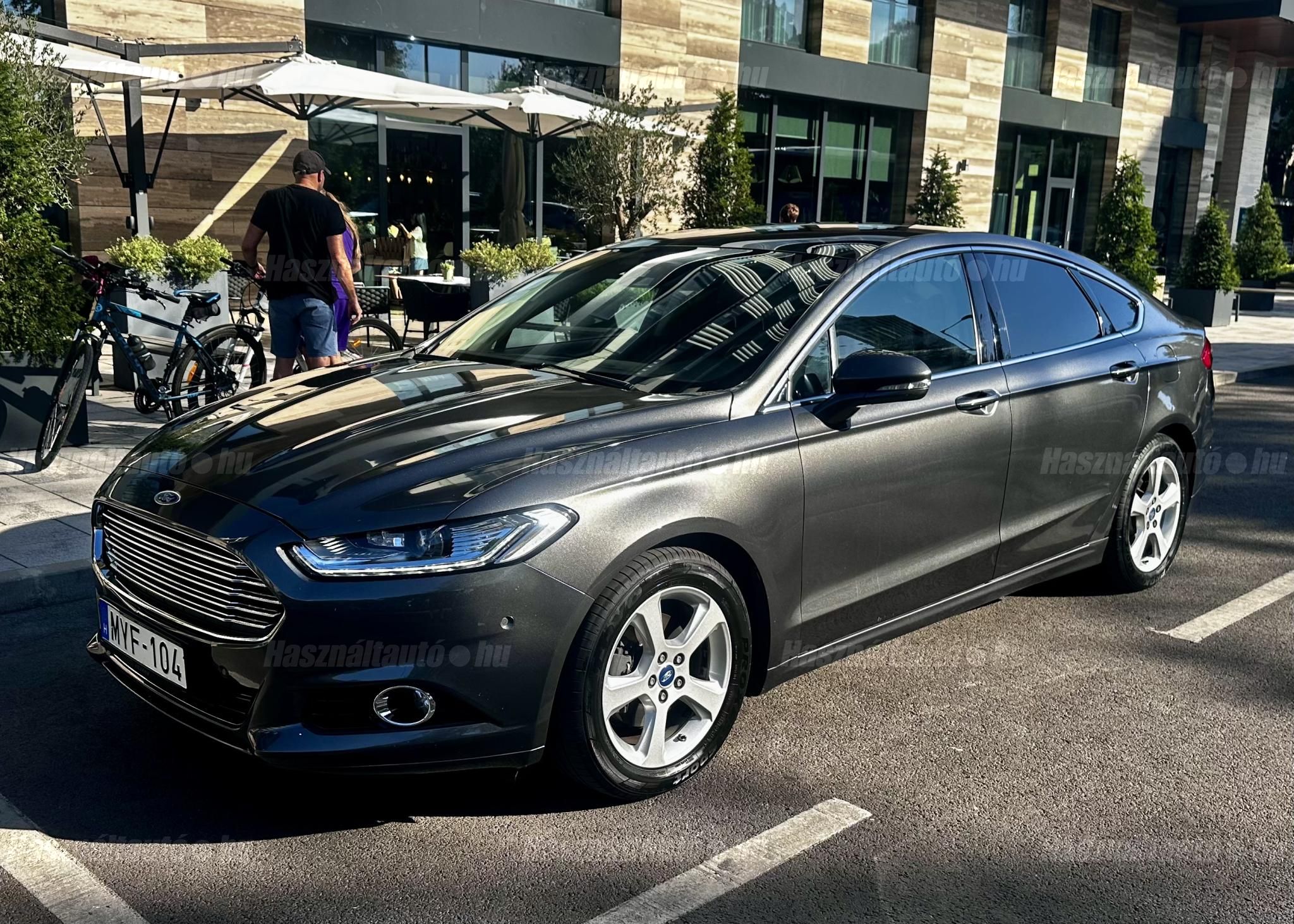 FORD MONDEO 2014/11 - 1