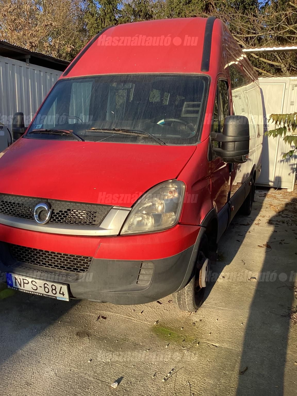 IVECO 2010 - 1