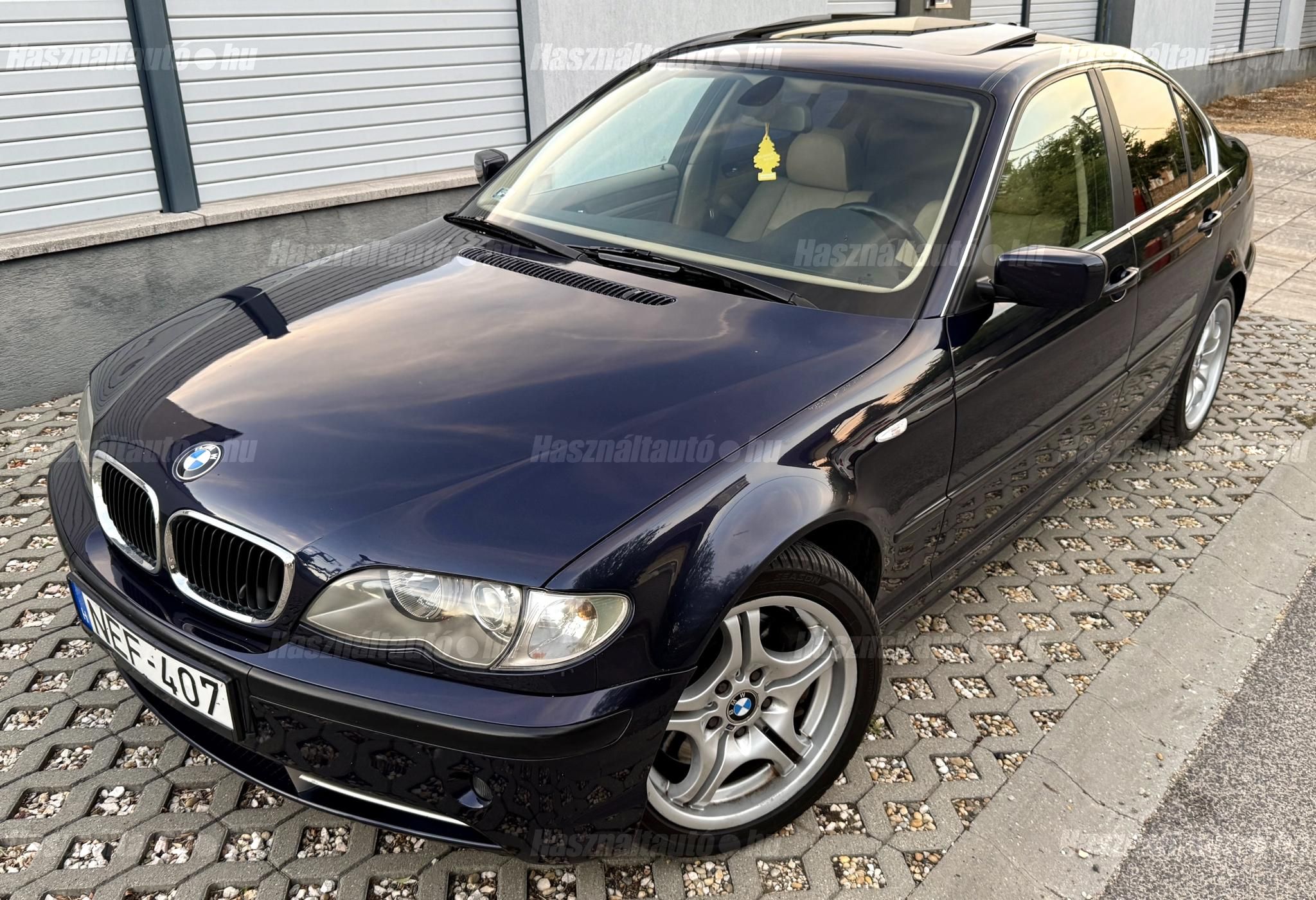 BMW 330 2003 - 1
